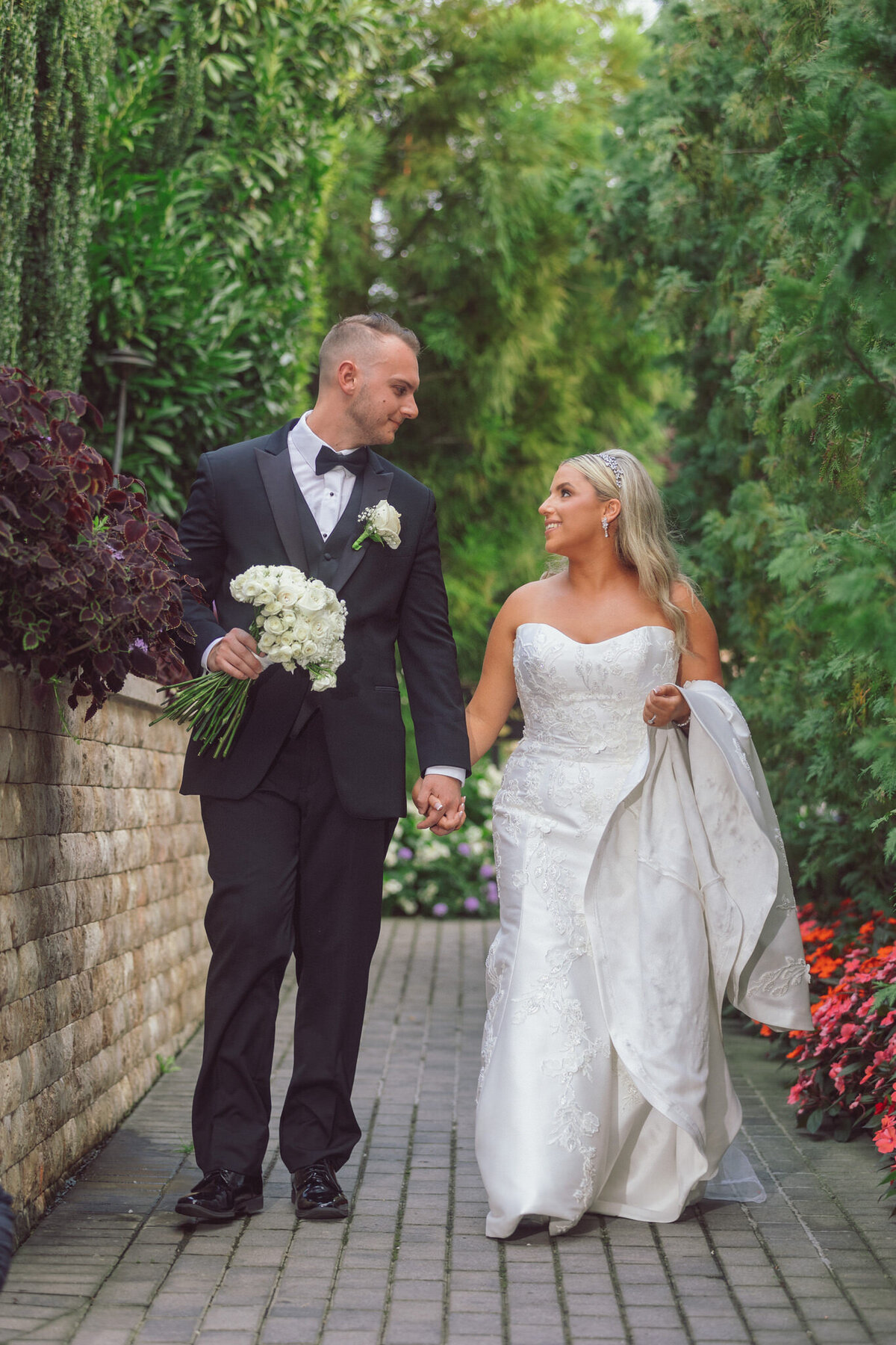 240816-Victoria&Joseph-LeonardsPalazzo-Wedding-GreatNeck-NY-Previews-Web-174