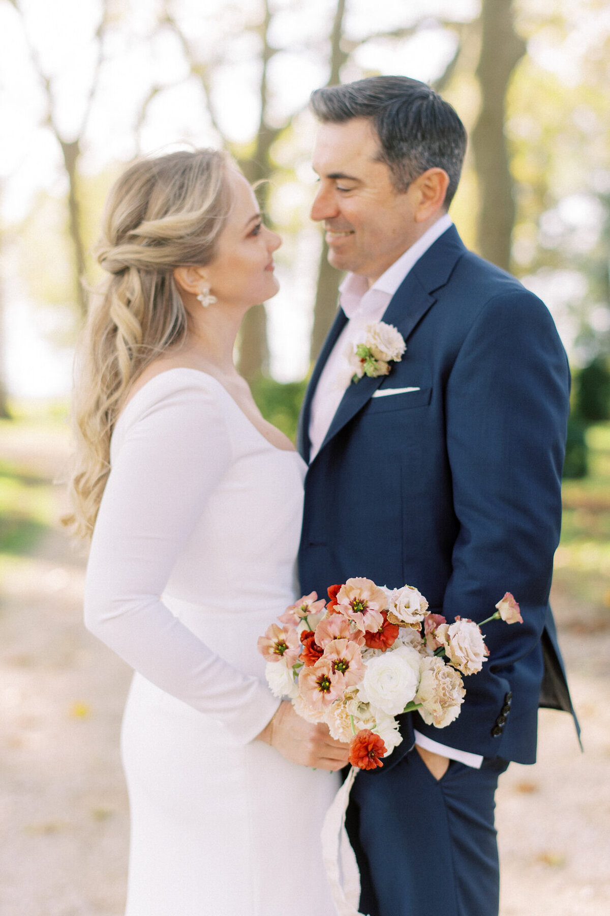 Maïlys Fortune Photography Husband Wife Wedding Weddings Photography France Switzerland Italy Timeless Dreamy Imagery Bilingual French English Destination Weddings Destination Wedding Provence French Riviera Paris Lake Como Tuscany102