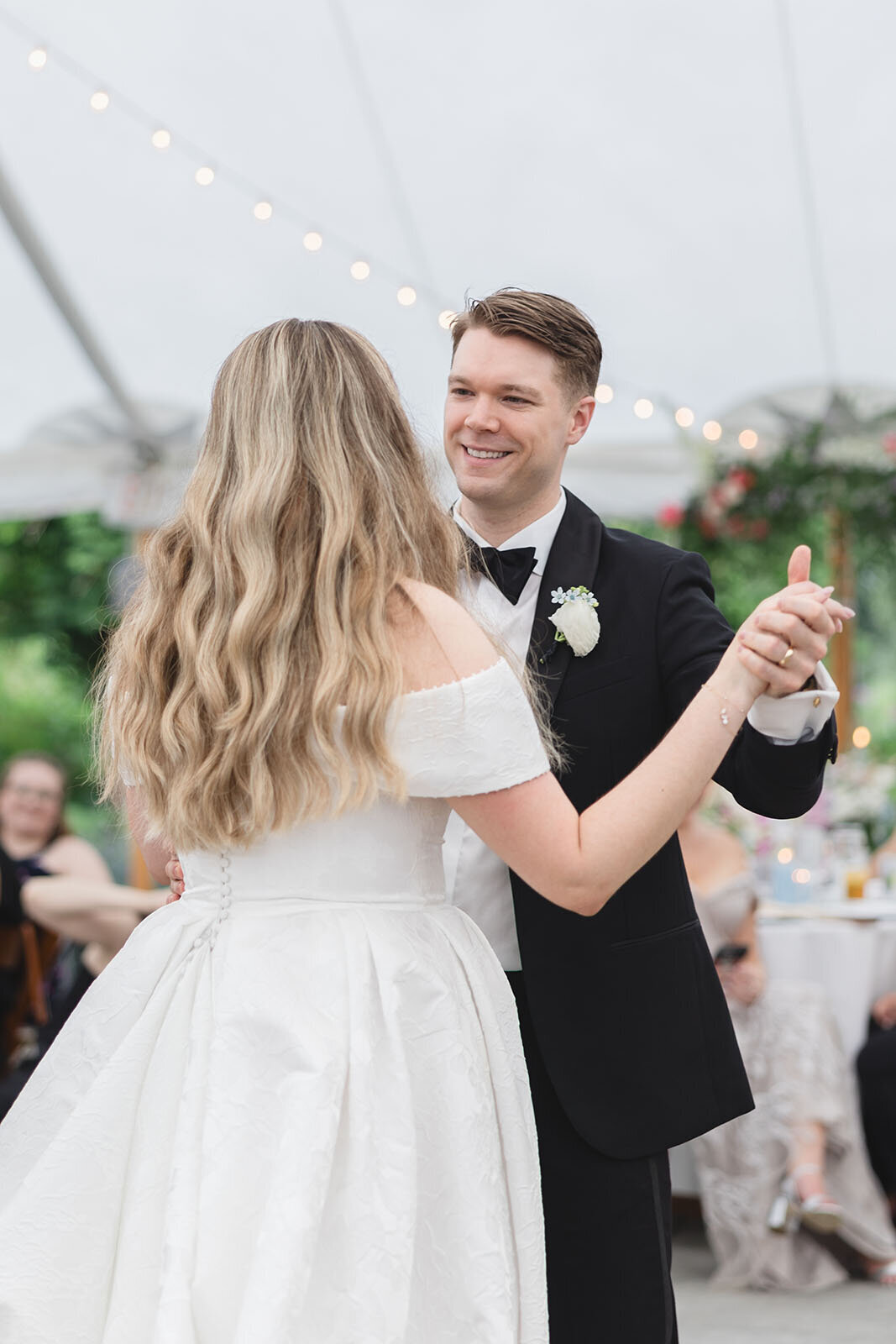 first_dance_glen_magna_wedding