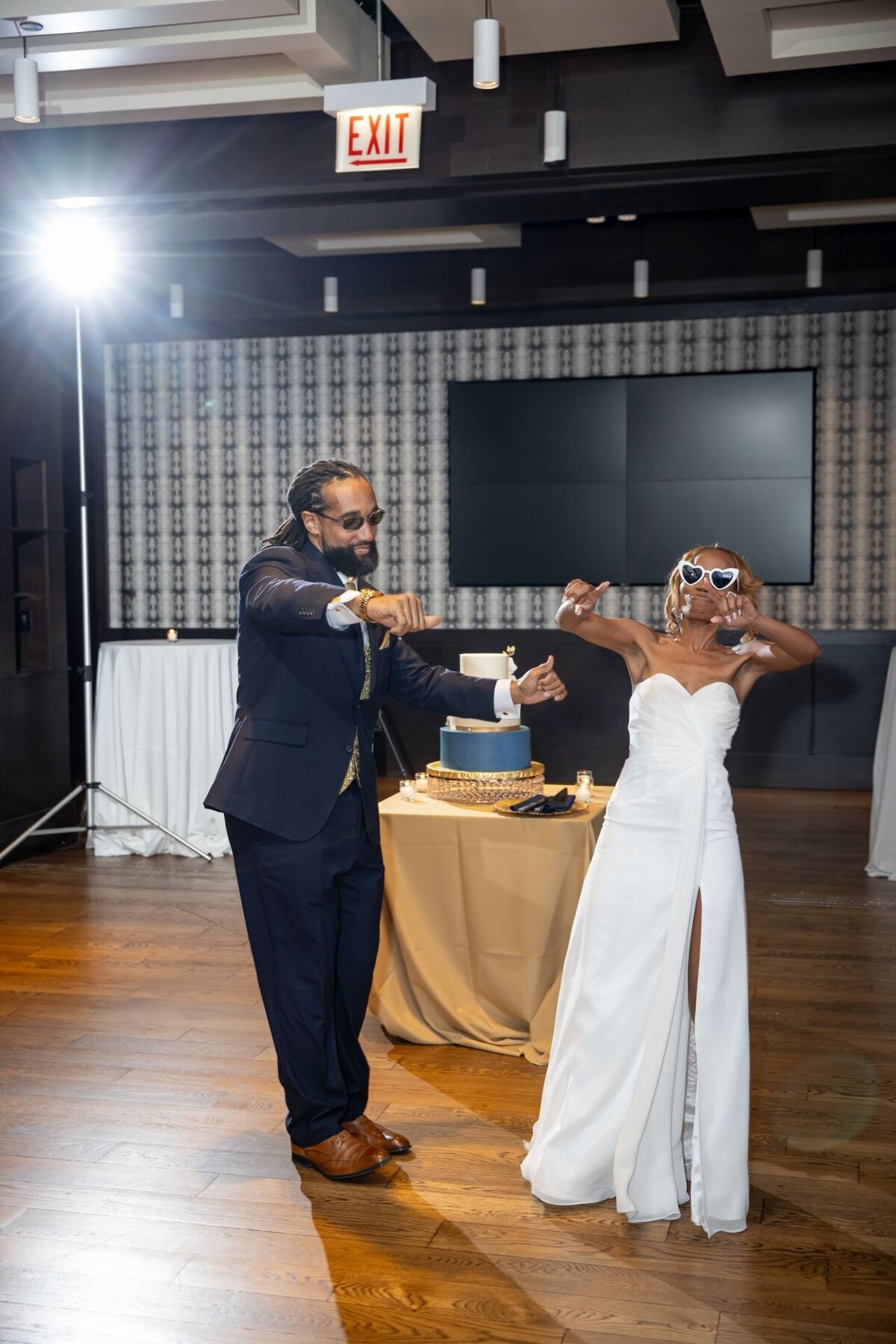 summer - intimate - wedding - theWit -chicago