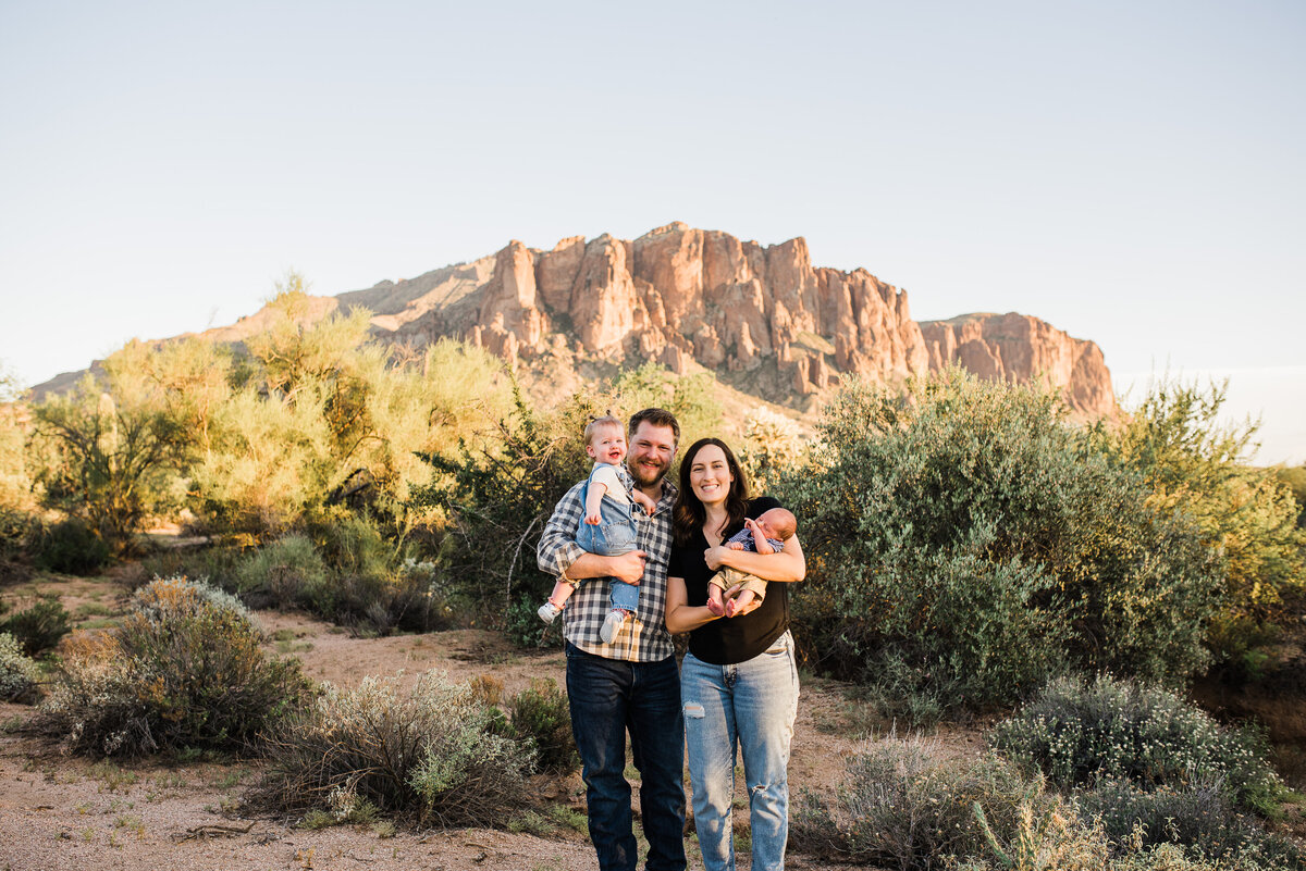 Arizona-family-photography-superstition-mountains1
