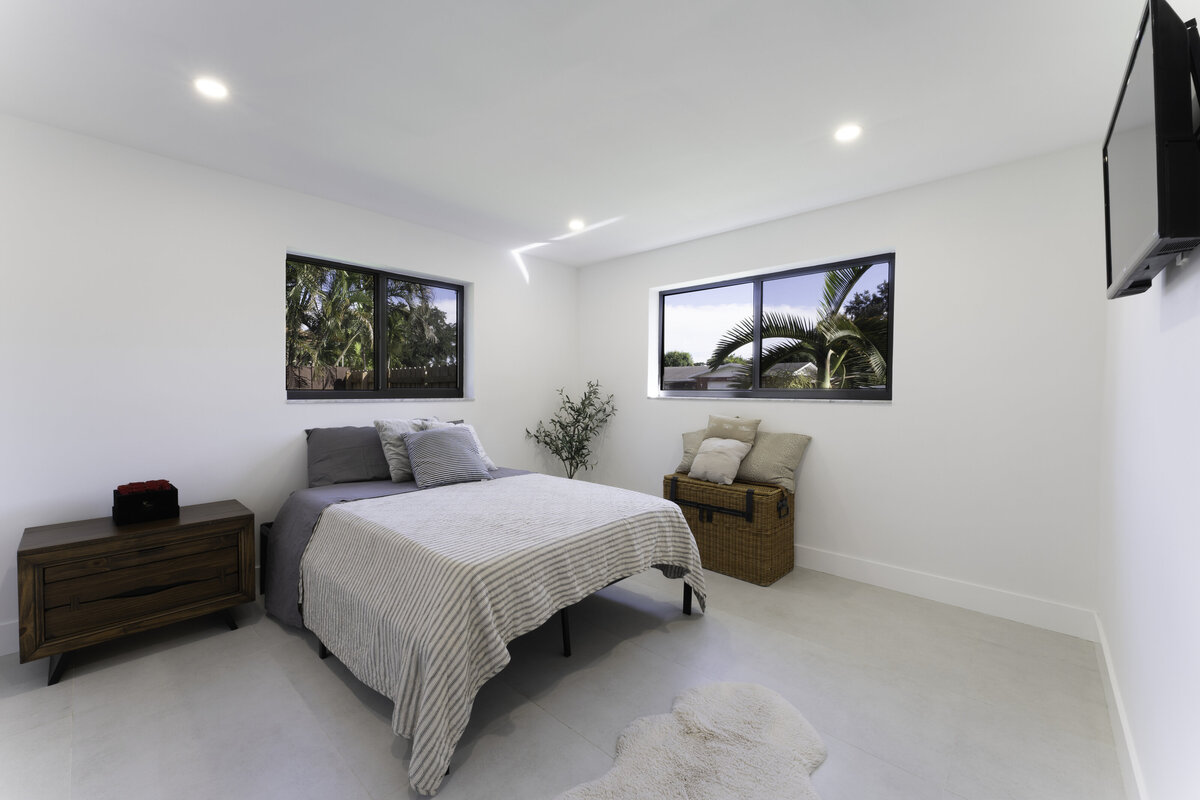 Bedroom 2 (1)