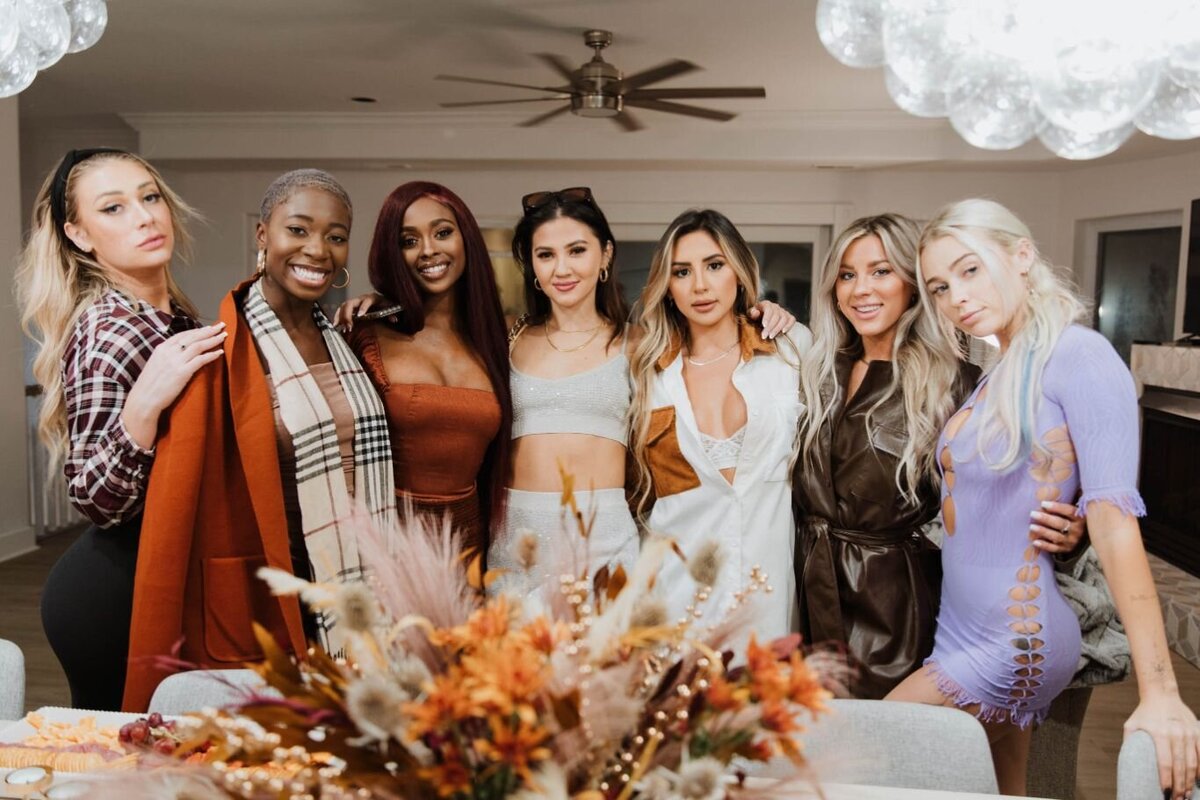 cbs-love-island-event-236
