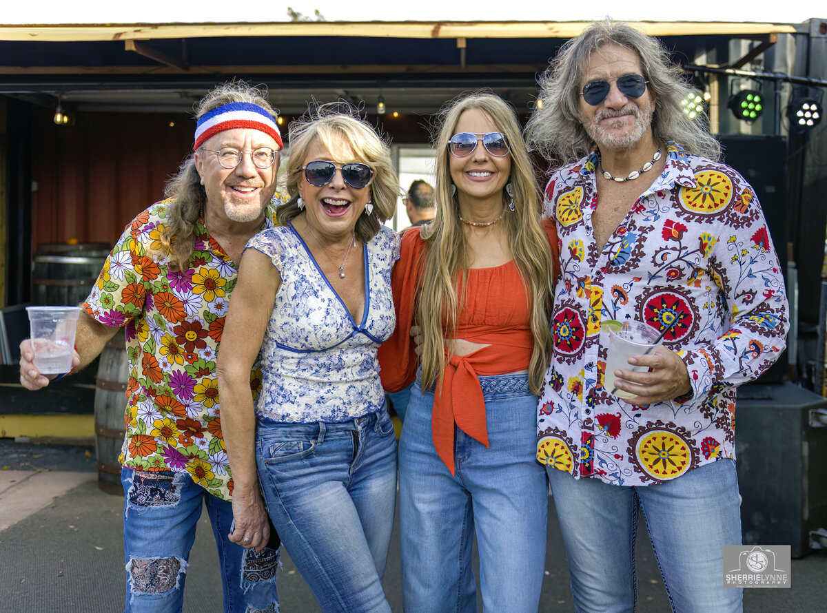 DSC_2589-Fizz_Fizz Fans copy