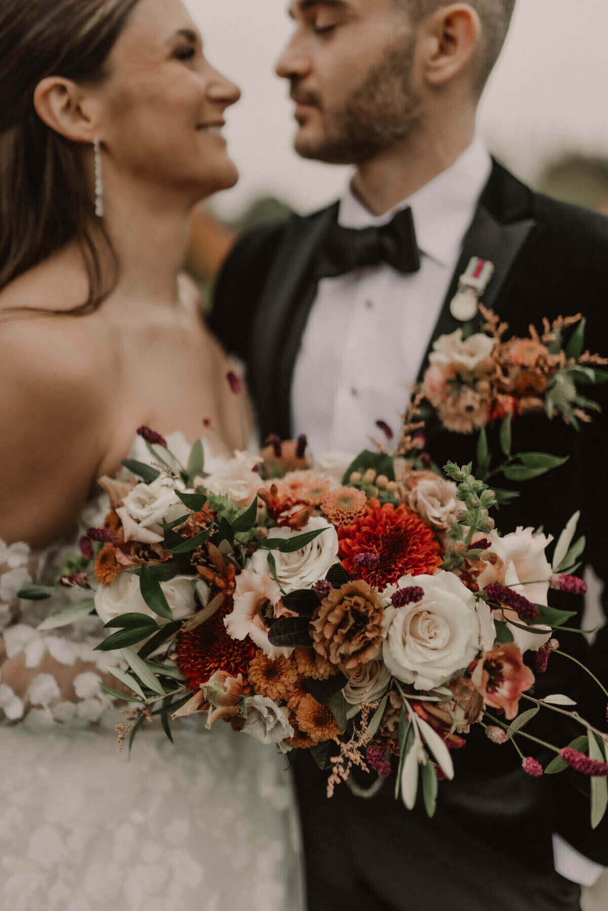 Carrie-Hampton-Court-House-Wedding-Flowers-Issy-And-Bella-Florist-Herefordshire25
