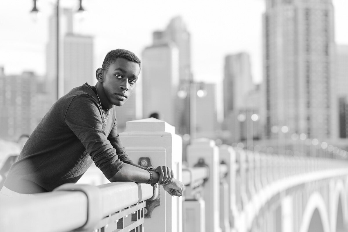 Minneapolis-Senior-Photos-Sarah-Chacos-Photography-11