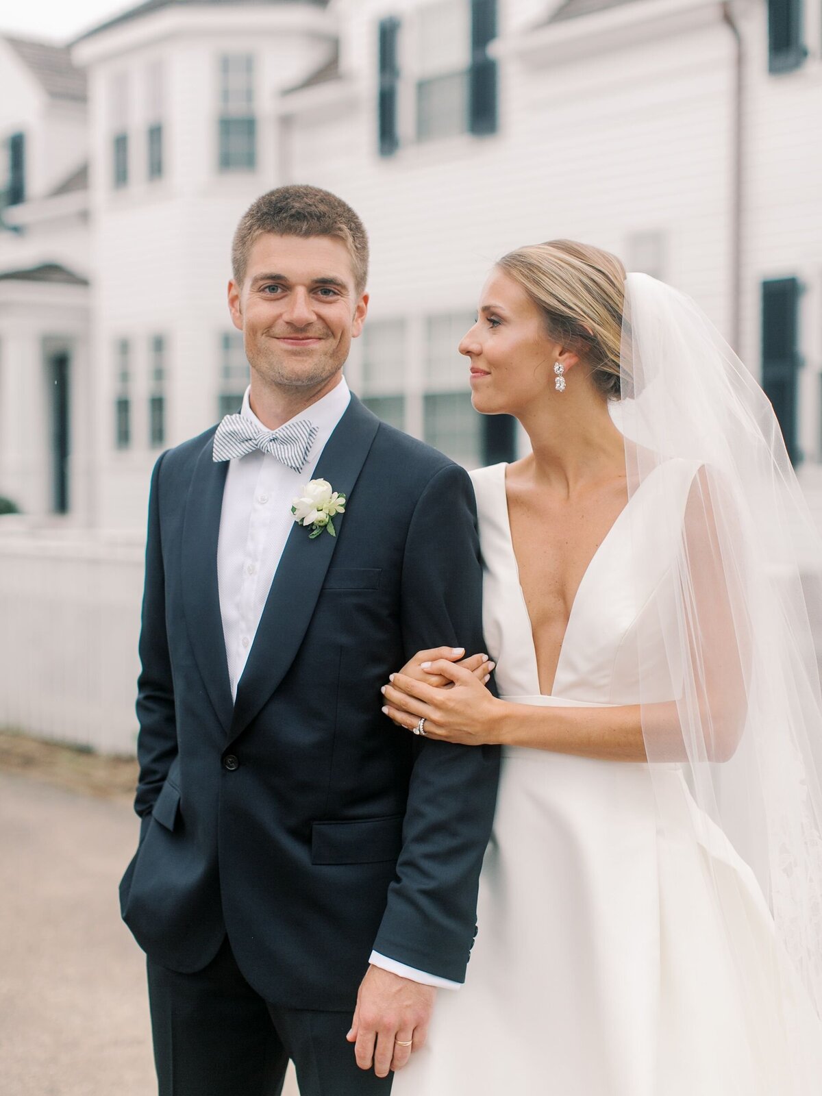 Sara-Ben-Harborview-Hotel-MV-Wedding-25