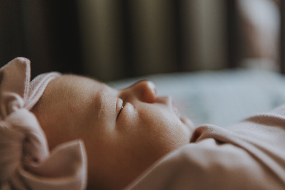Hallie Newborn-12