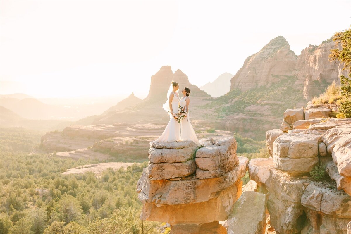 LGBTQ_sedona_wedding_elopement_photographer24