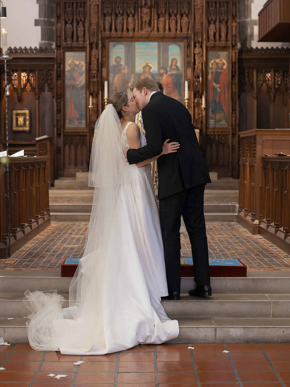 Annalise & Jonathan Tented Private Residence Connecticut Wedding-76