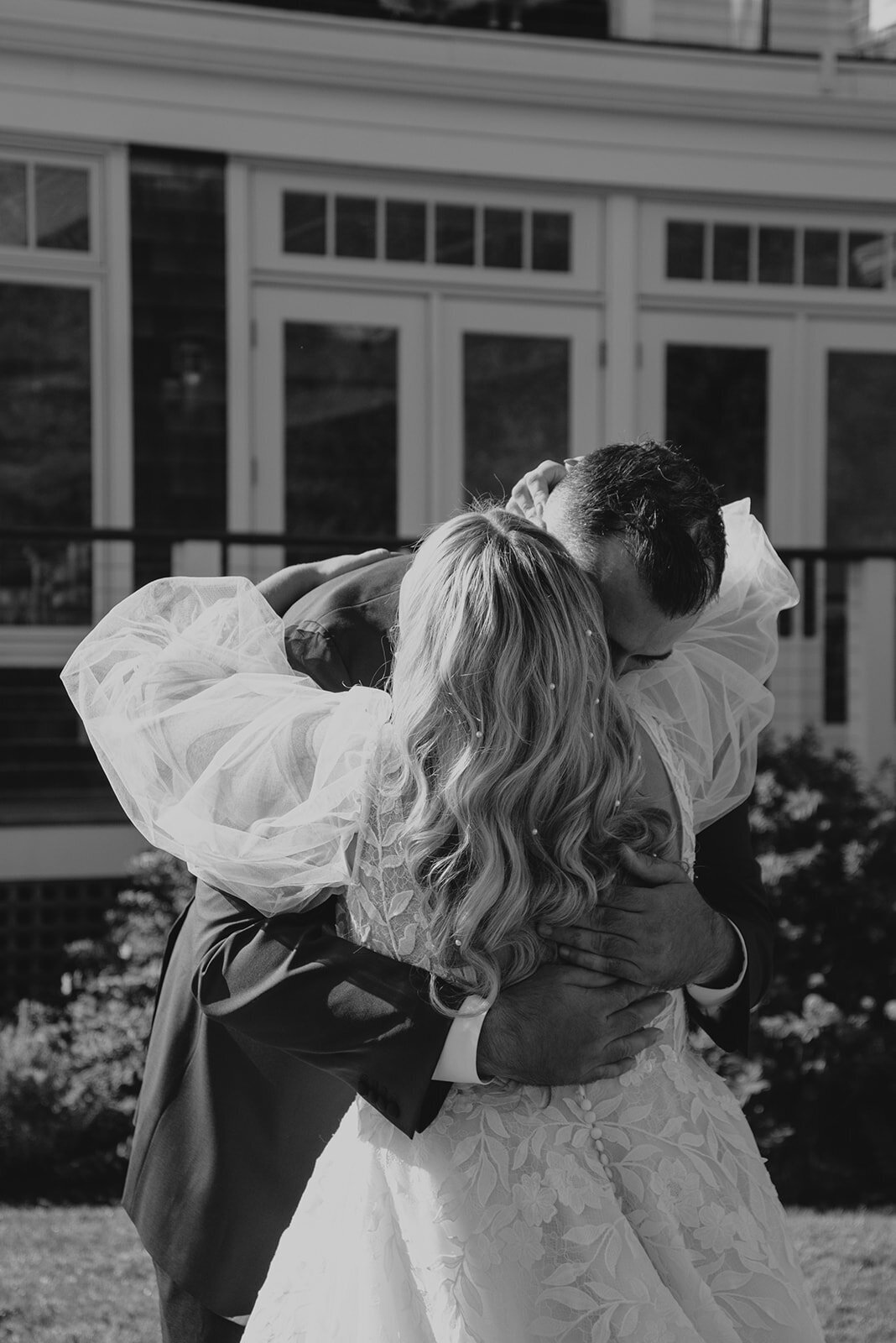 ANDREA-NICK-FALL-PECONIC-BAY-YACHT-CLUB-WEDDING_PHOTOS_BY_MARIA_B_LUNG_0202