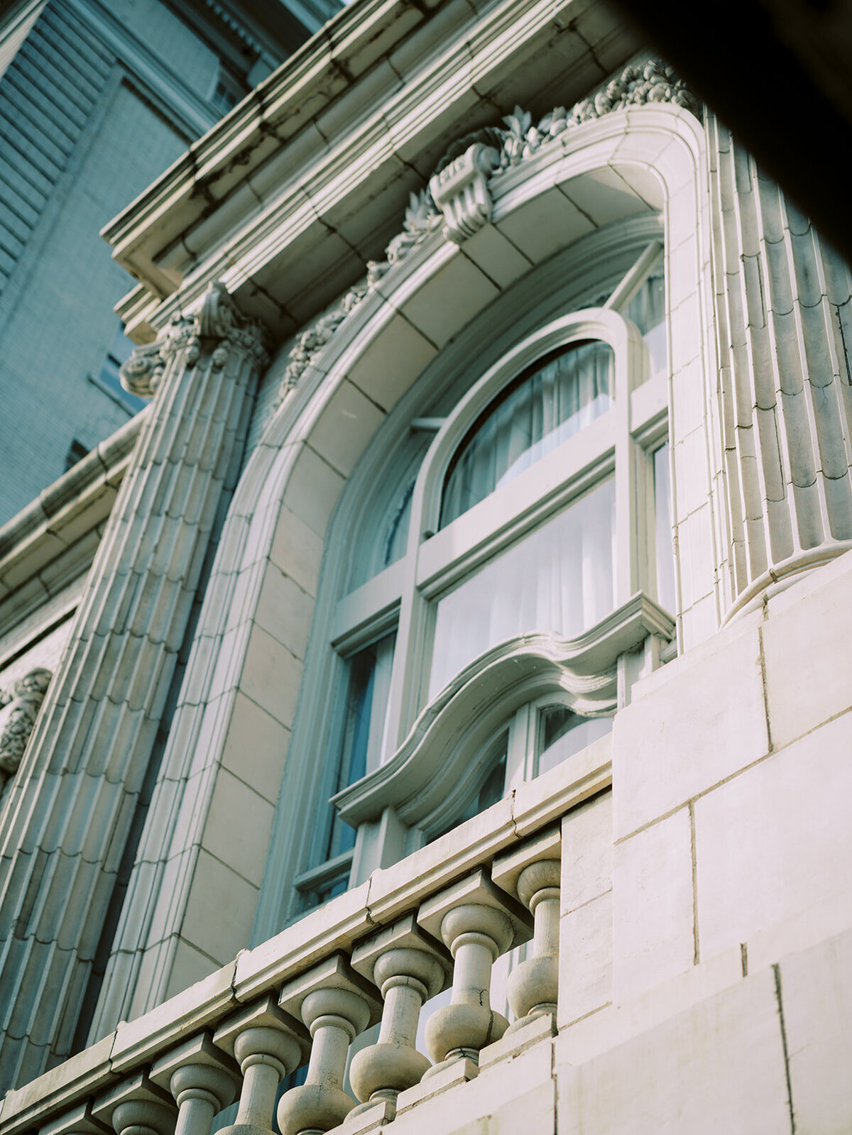 The_Jefferson_Hotel_Richmond_Virginia_Wedding_Photographer_Natalie_Jayne_Photography-00556