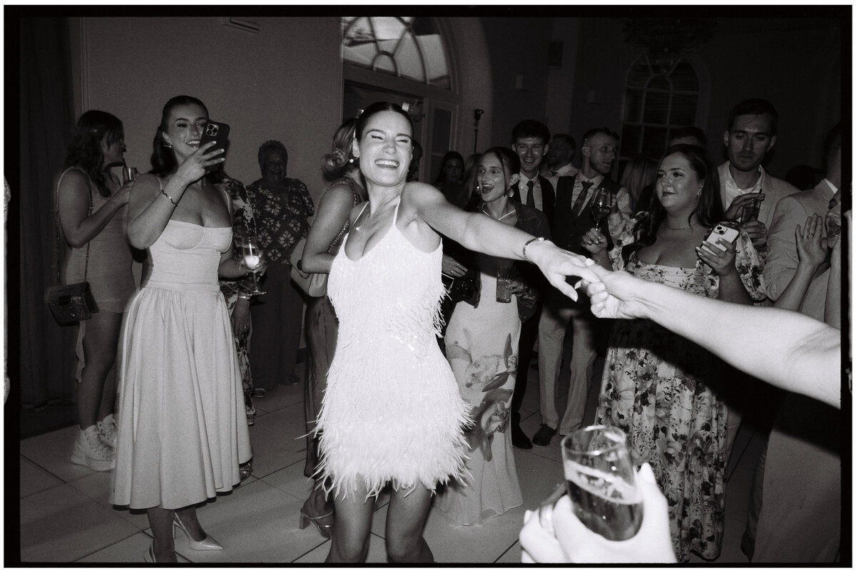 iscoyd-park-wedding-photos-grace-chris-434