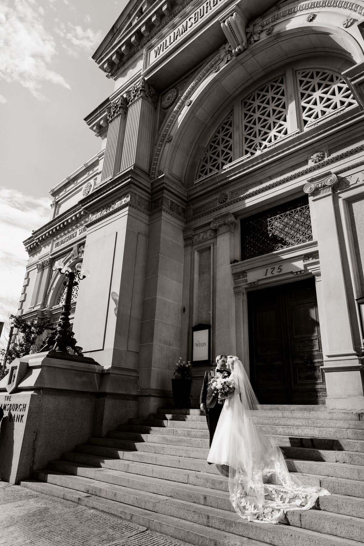 emma-cleary-new-york-nyc-wedding-photographer-videographer-venue-weylin-1