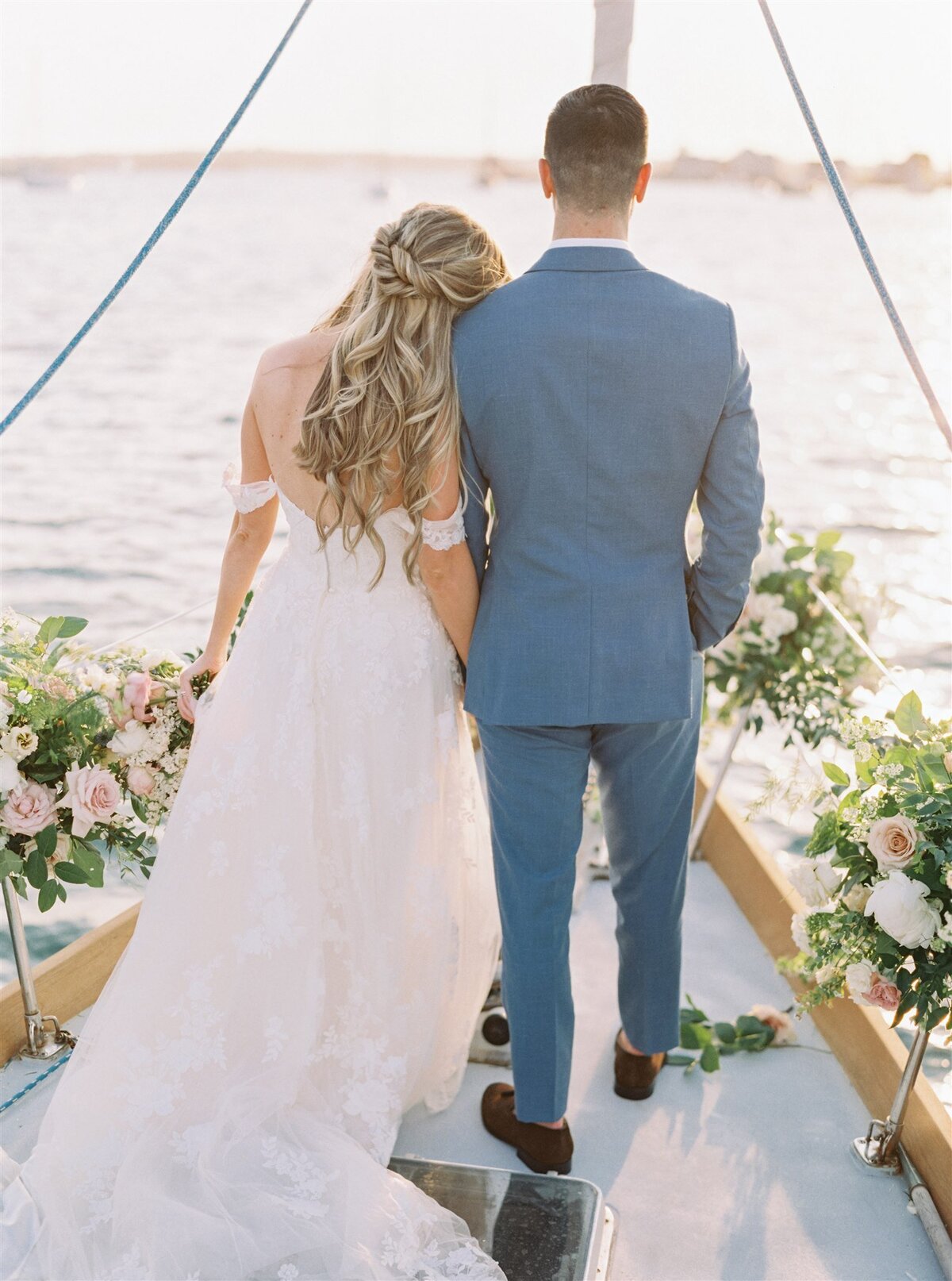 Kate-Murtaugh-Events-RI-wedding-planner-coastal-Newport-luxury-elopement-floral-installation-sailboat-yacht-sail-RI