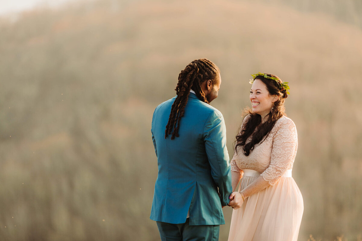 Max-Patch-Sunset-Mountain-Elopement-44