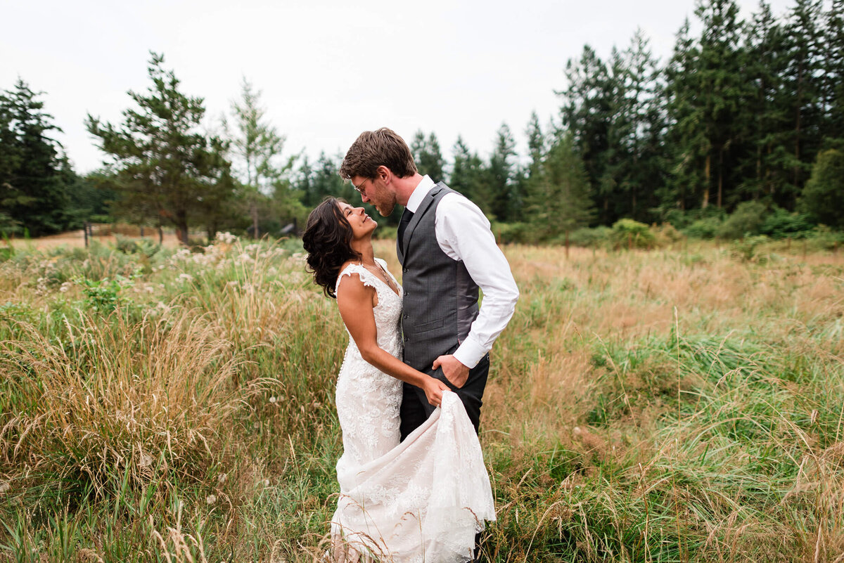 Bride & Groom at Saltwater Farm Wedding