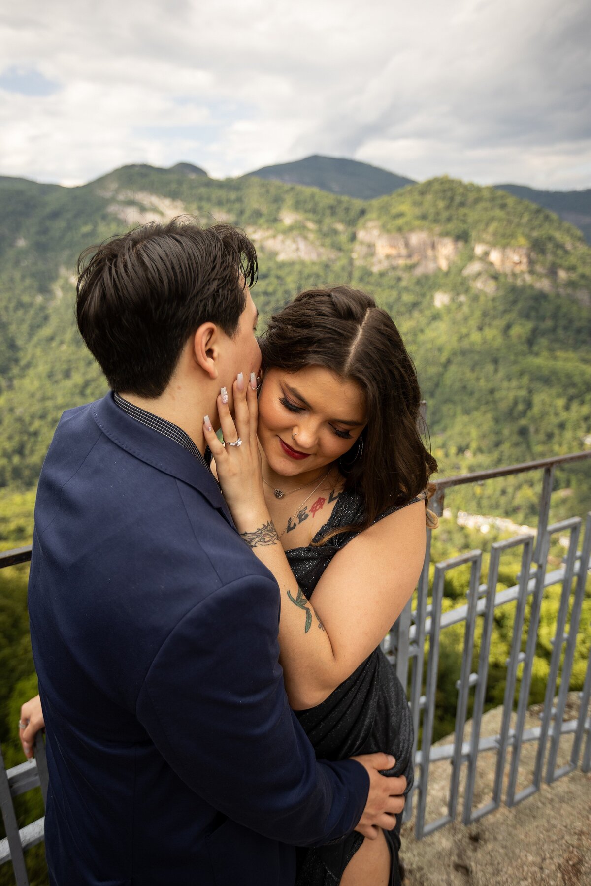 asheville-north-carolina-nc-engagement-session-surprise-proposal-photographer_0104