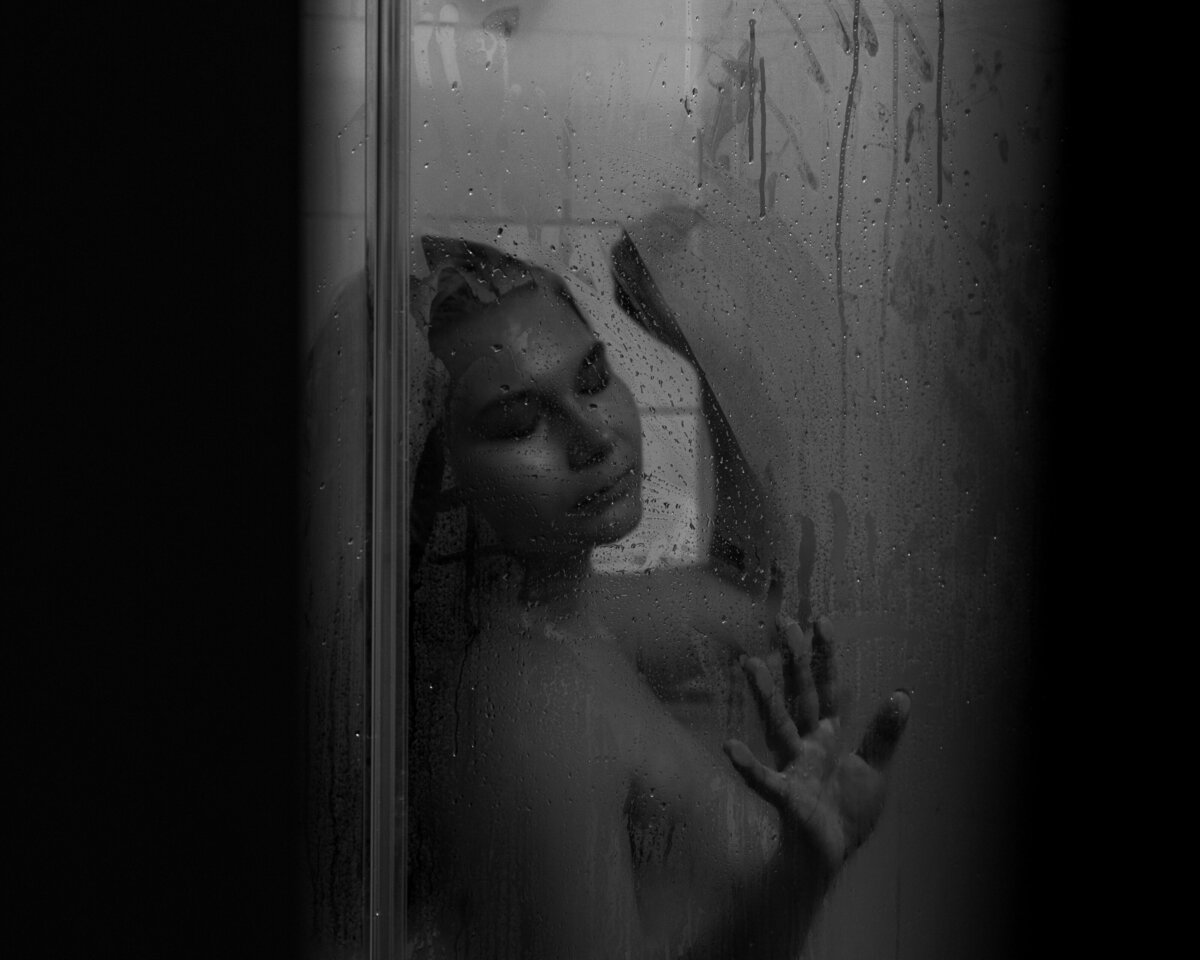 Shower-boudoir-DimensionsPhotography-5025-2