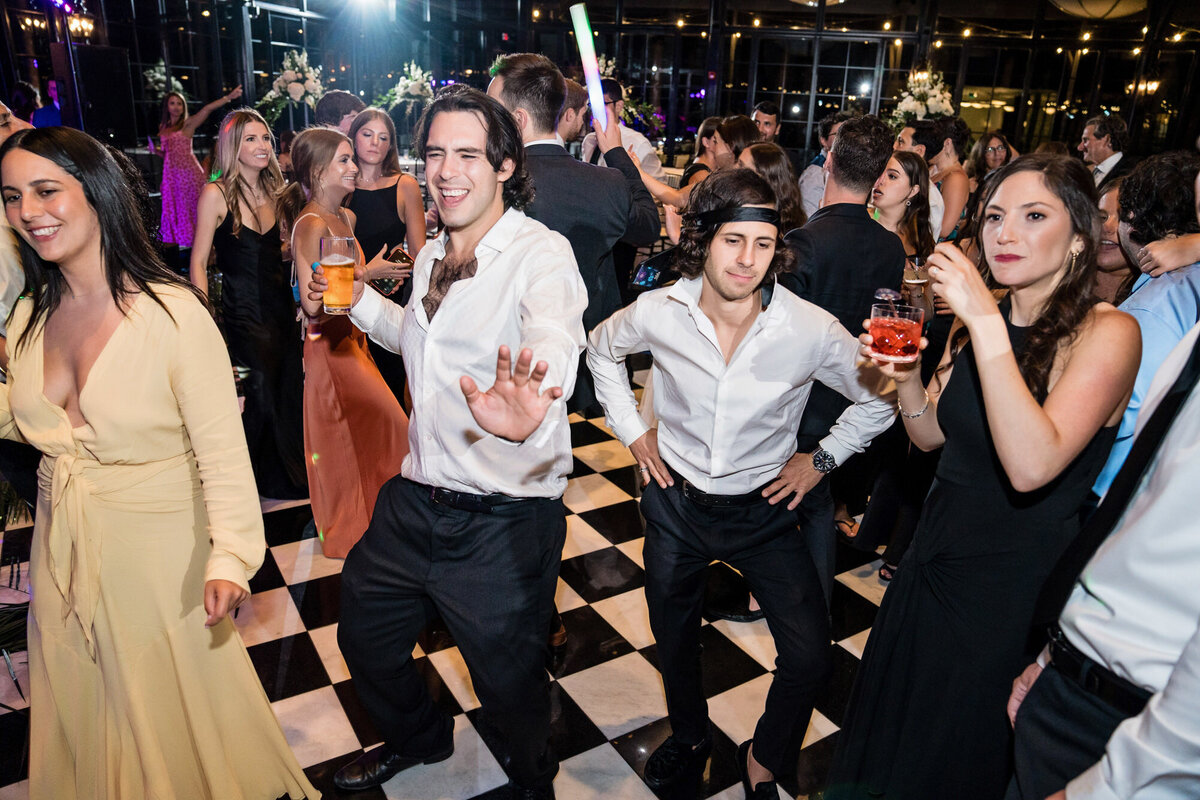 Metro-Detroit-Wedding-Photographer_78