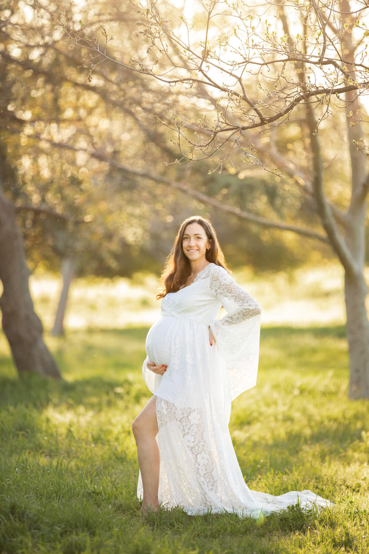 Maternity photoshoot image in Los Angeles by Maternity photographer ZZElsie Rose Photography