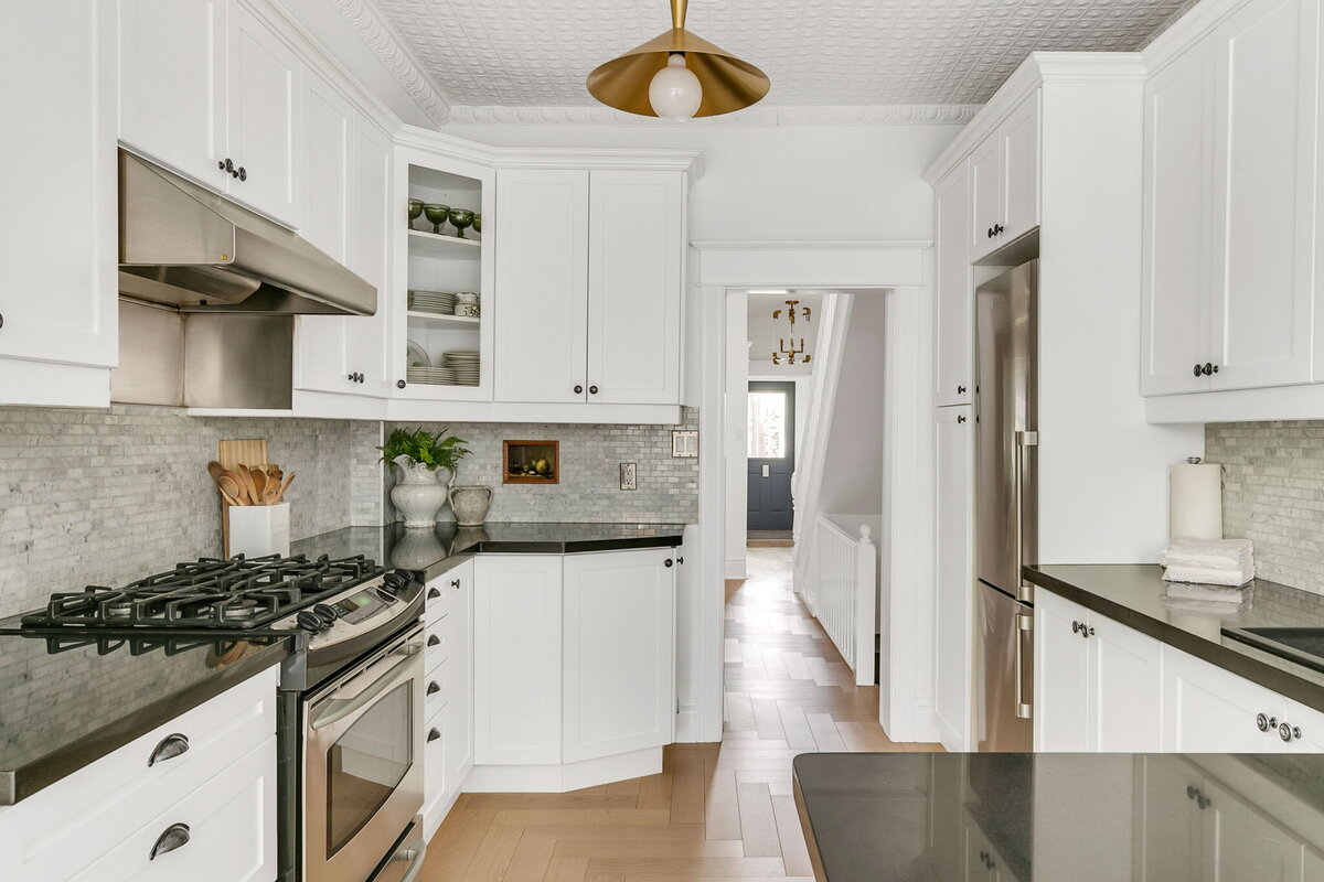 27-web-or-mls-15_006_Kitchen