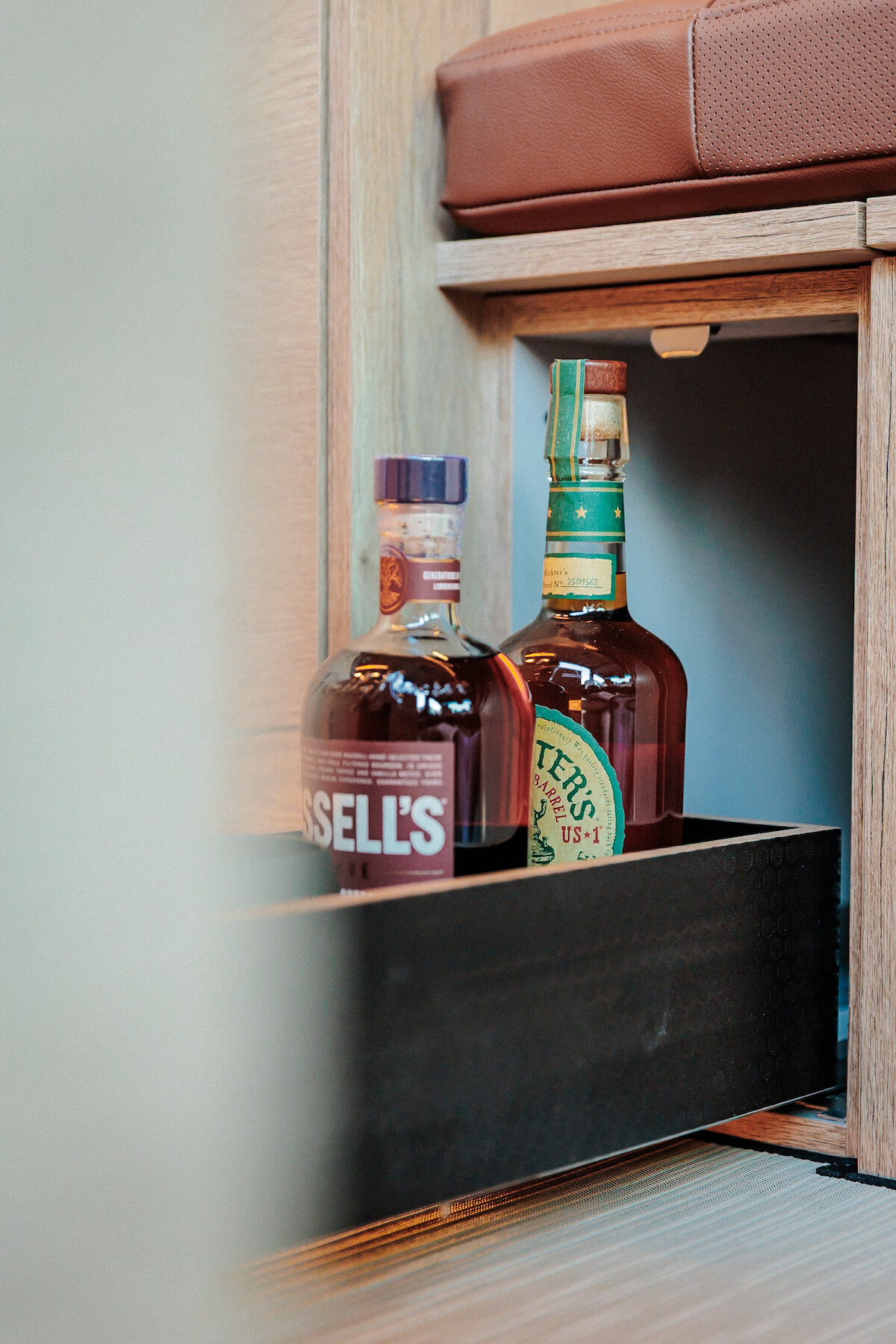 2_SummitSeeker_251013_BMV_#125_SlowFastcreative_2113