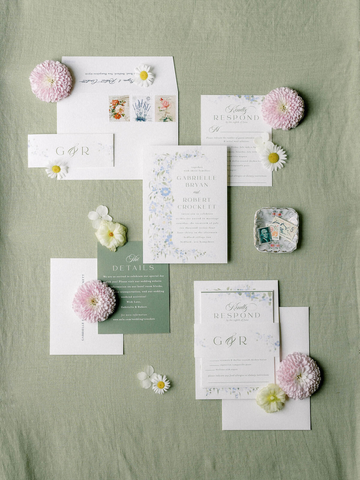 Lauren-Baker-Photography-New-Hampshire-Colorful-Garden-Wedding-132