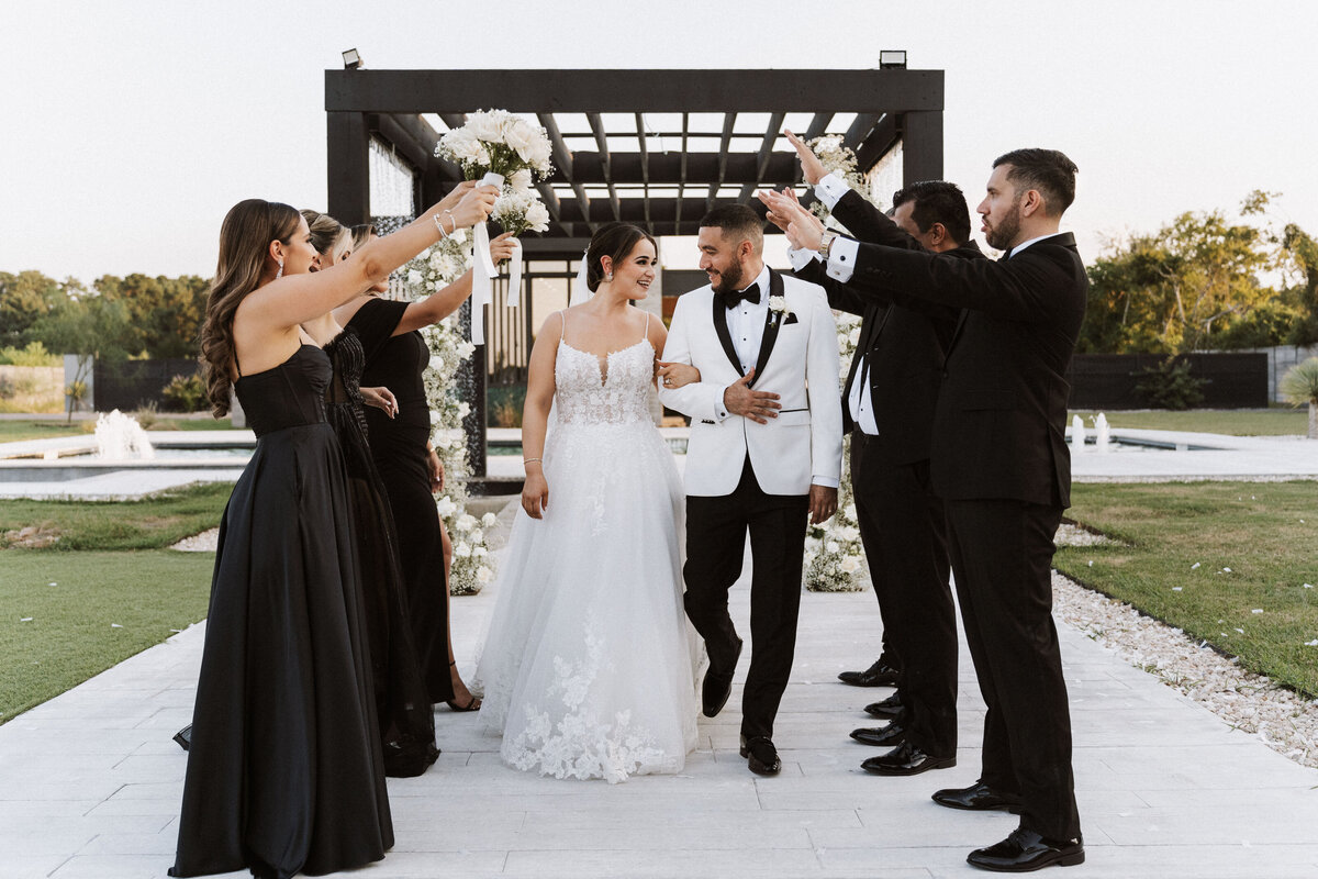 Elegant wedding photography showcasing love stories in Houston by Leo Spin