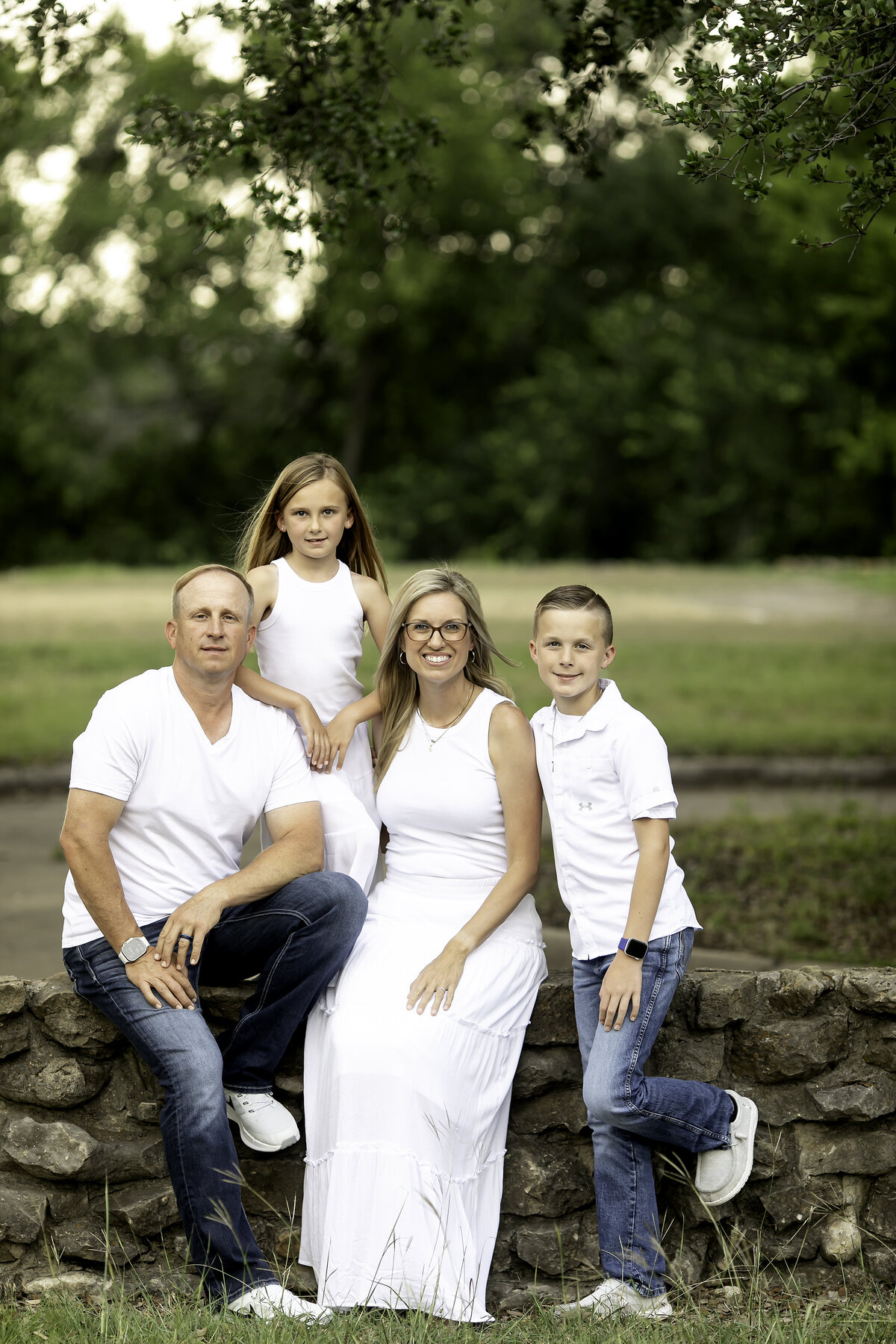 Fort-Worth-family-photographer-chunky-monkey-33