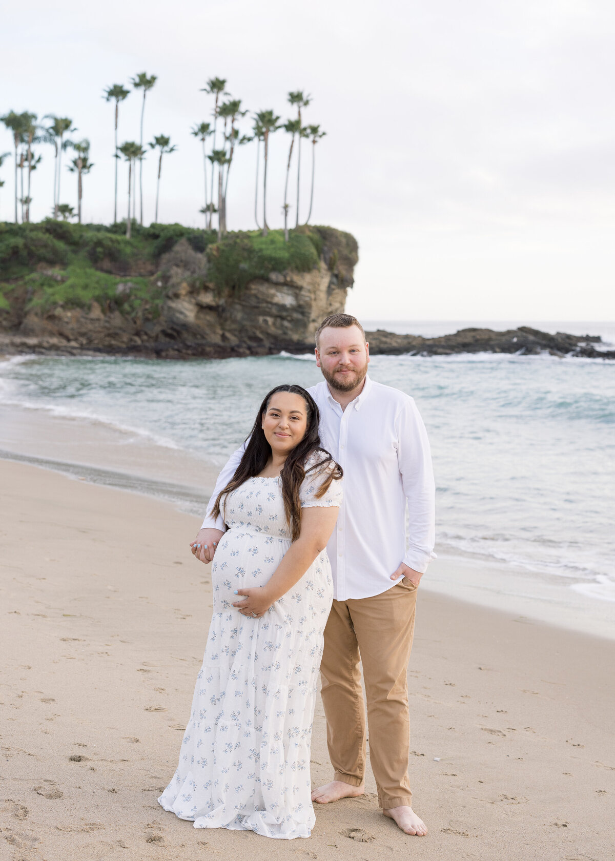 maternity photos on the beach
