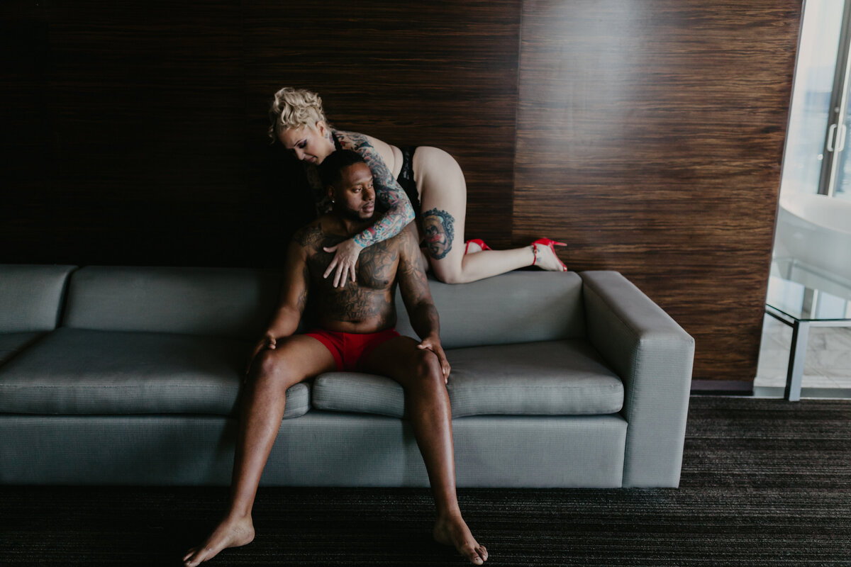 Carrie+LarryBoudoir-171