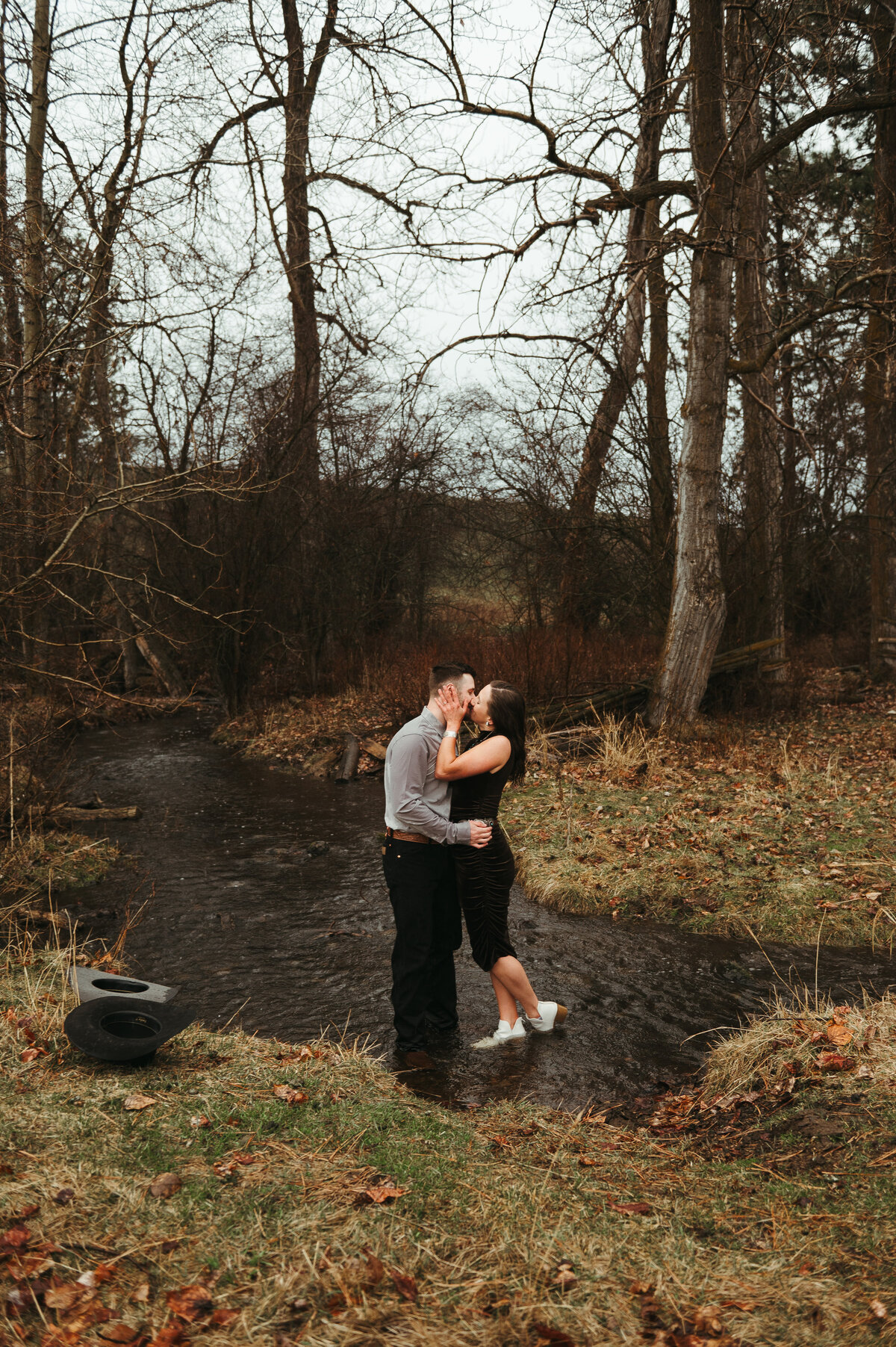 presley-gray-photo-montana-western-style-engagement-4841