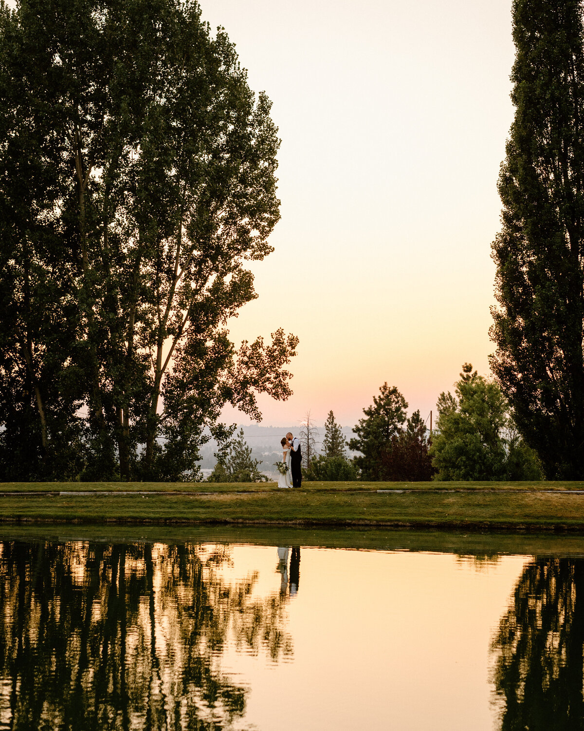 beacon_hill_spokane_washington_summer_wedding_10