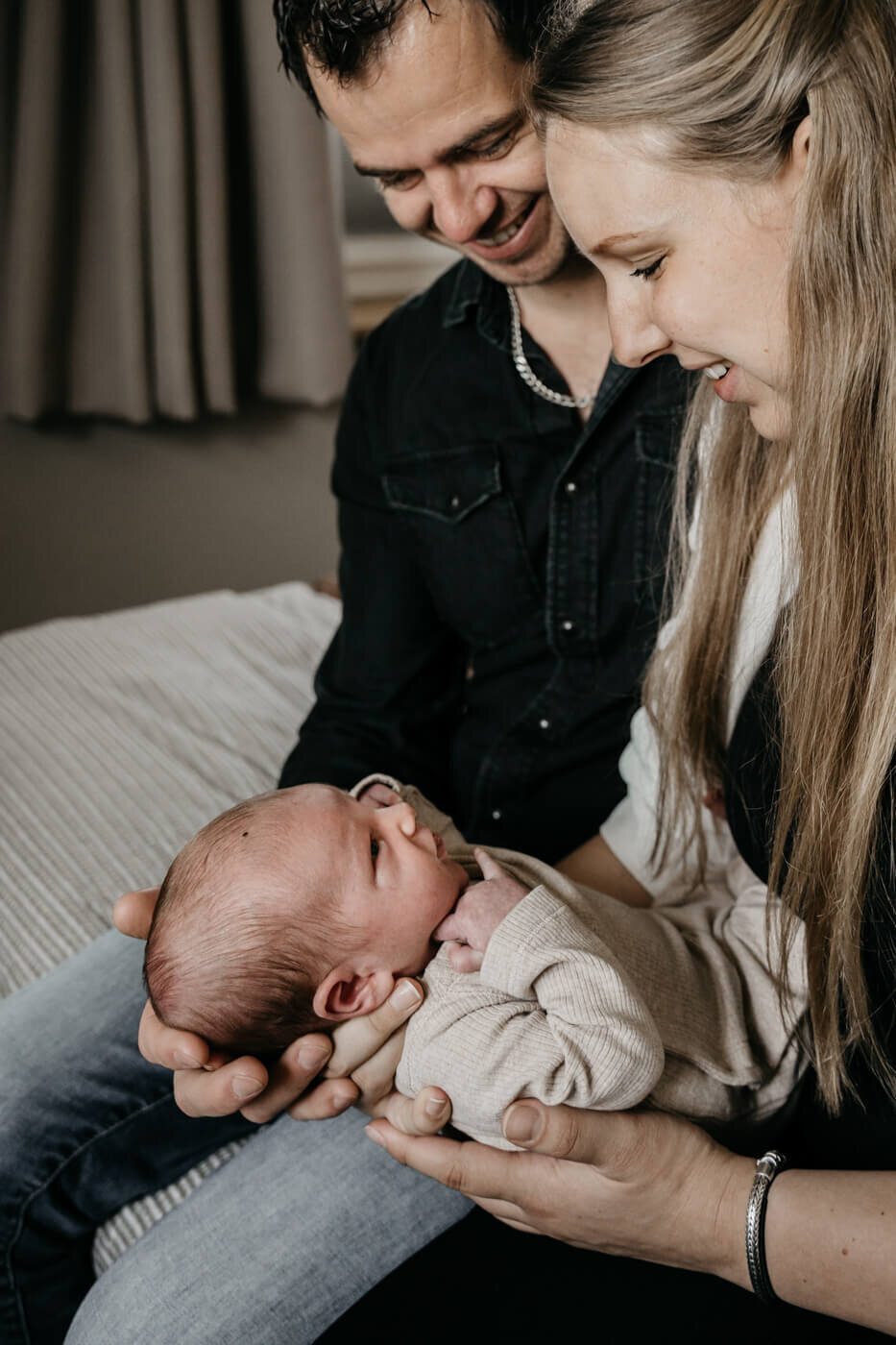 Newborn, Newbornfoto, newbornfotografie, newbornshoot, babyshoot, www.defotokundige.nl 4