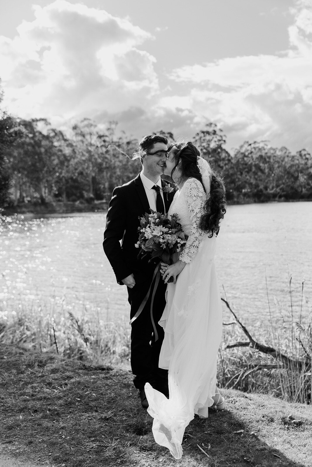 Elope-micro-wedding-elopement-yarra-valley-Healesville-Sanctuary26