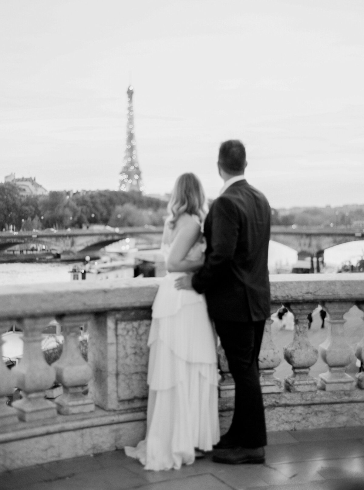 danielle-james-photography-paris-engagement-4