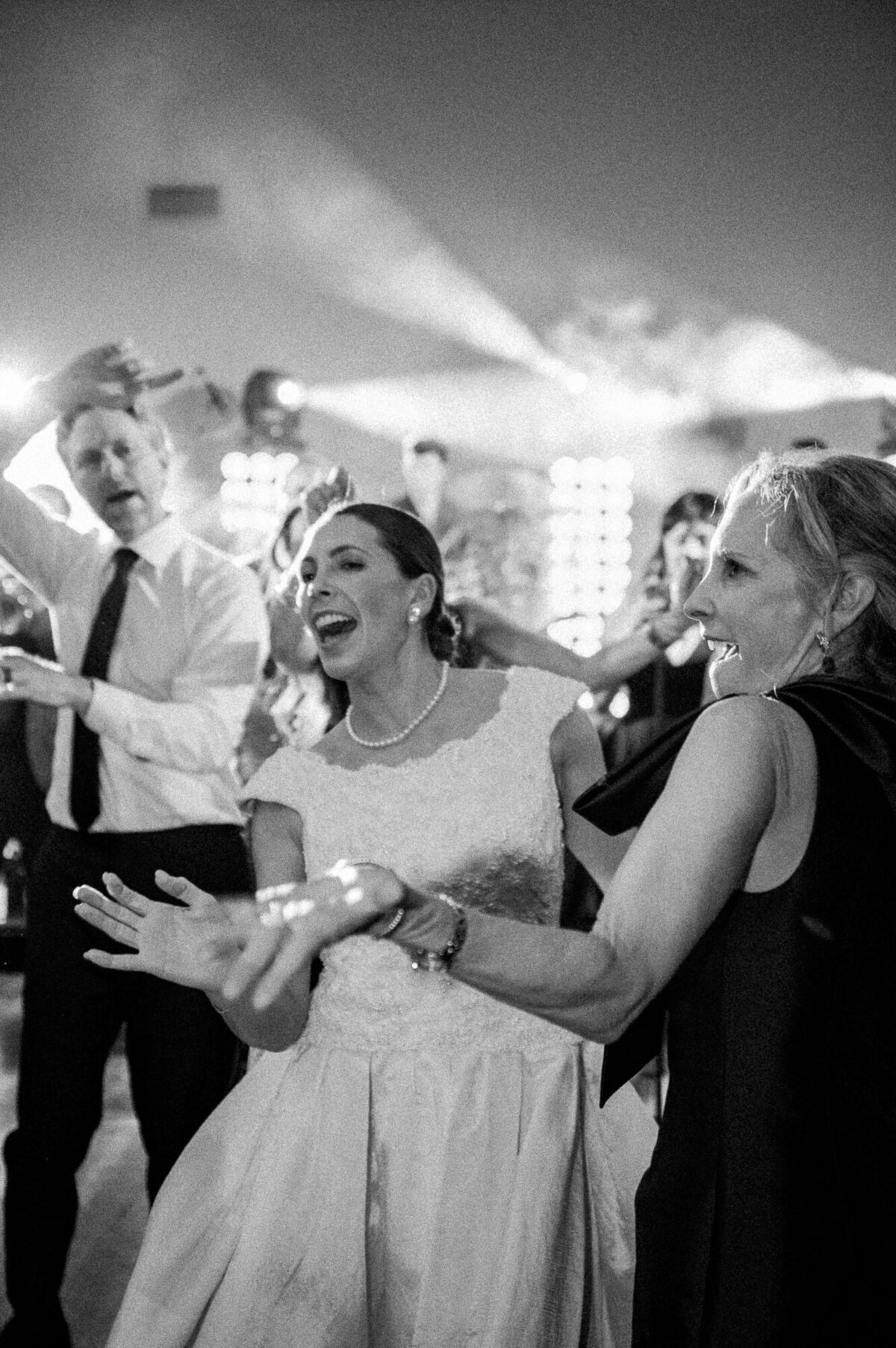 King Family Vineyards Wedding Photographer - Hunter and Sarah Photography-127