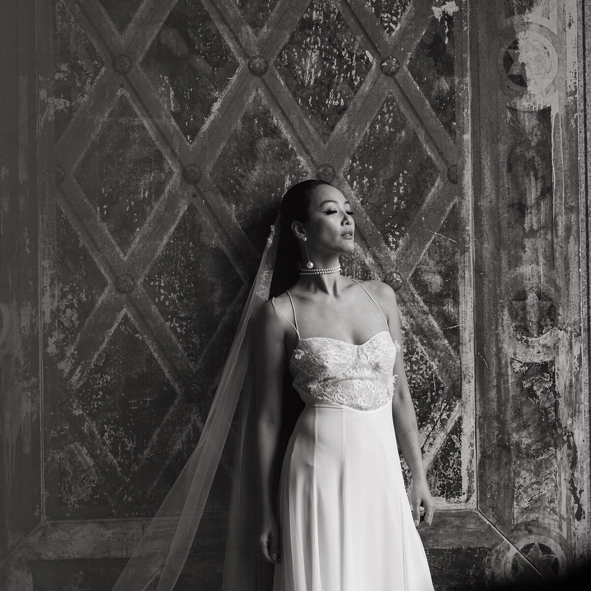 Danielle-Aisling_New_York_City_Central_Park_Boathouse_Wedding-92