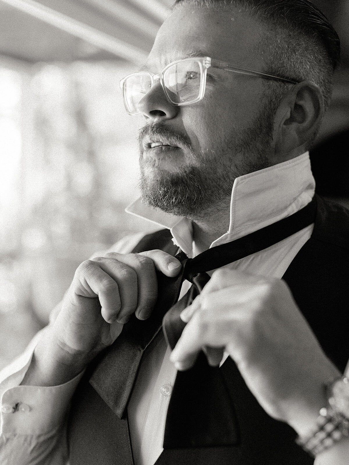 Daniel & Jamie - Groom Getting Ready - Lonesome Valley_ Sapphire_ North Carolina - Chrissy O_Neill & Co. - South Florida Wedding Photographer-23