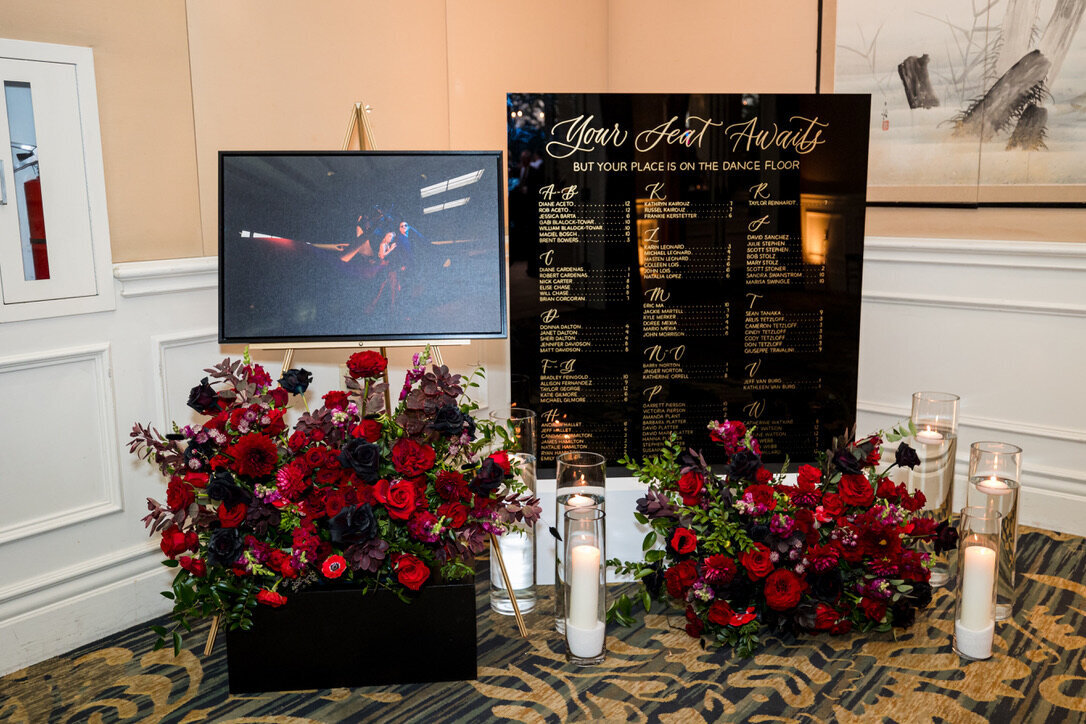 Seating Chart, photo, candle light, ground arrangements, flowers, red, phantom of the opera theme, airplane engagement photos