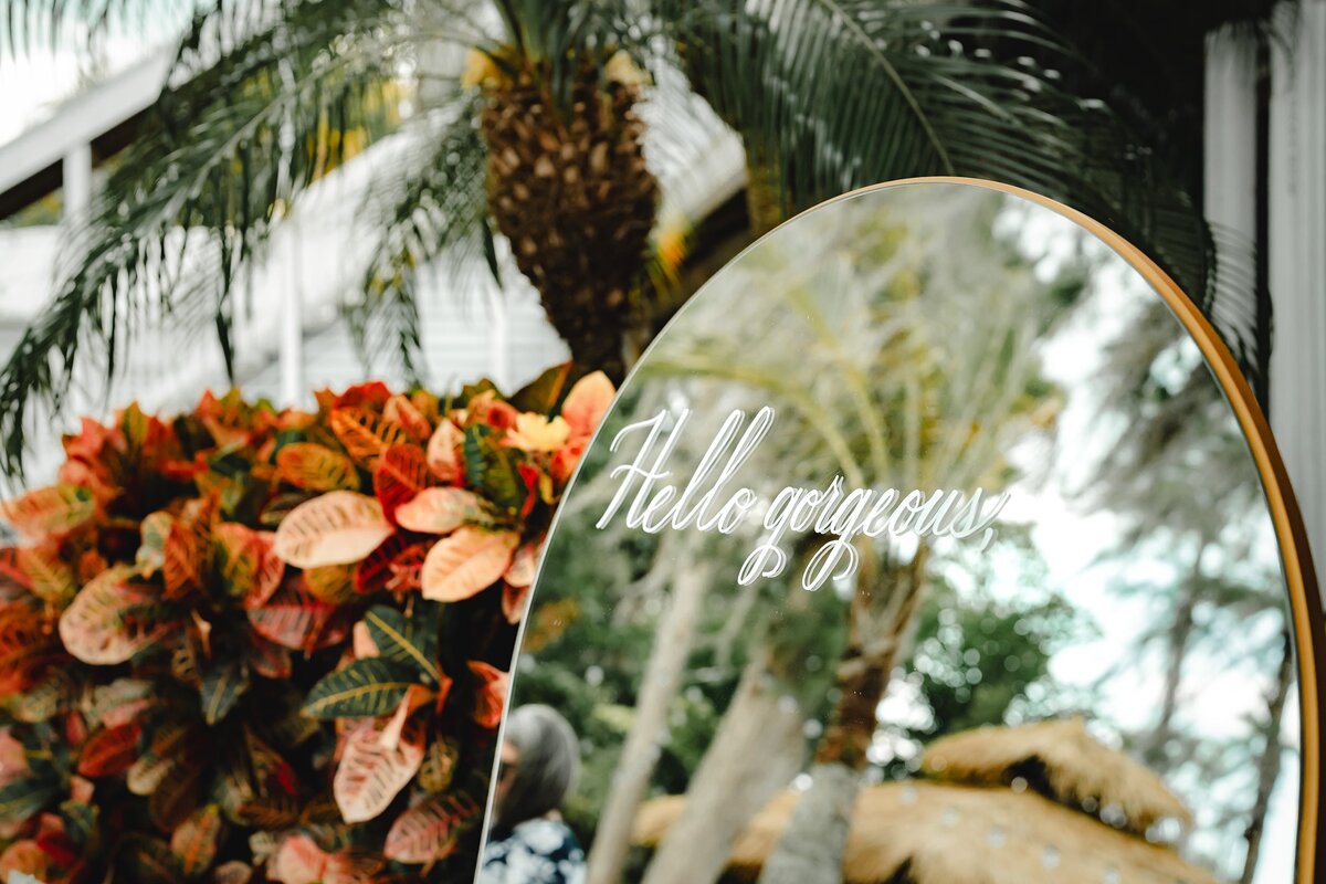 Large gold arch mirror with calligraphy for selfie sign