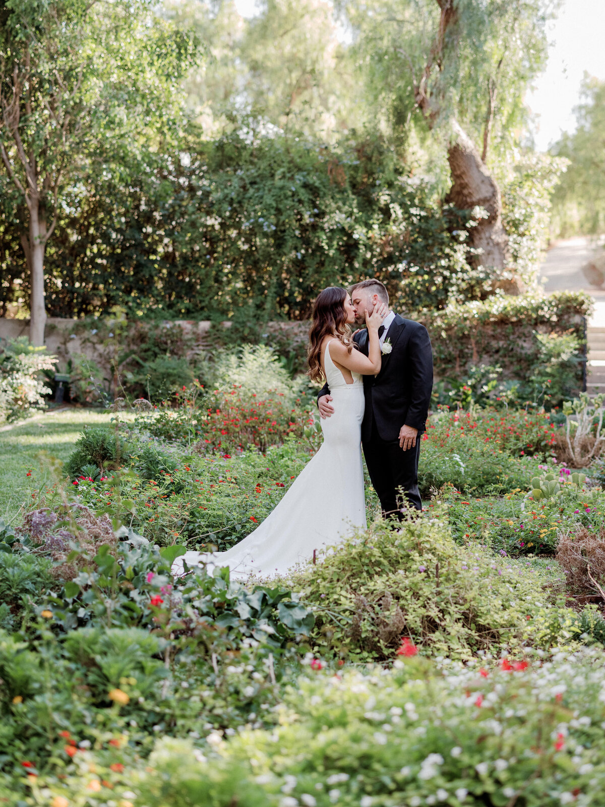 LucasRossi-Hummingbird-Nest-Ranch-Wedding-JJ-373