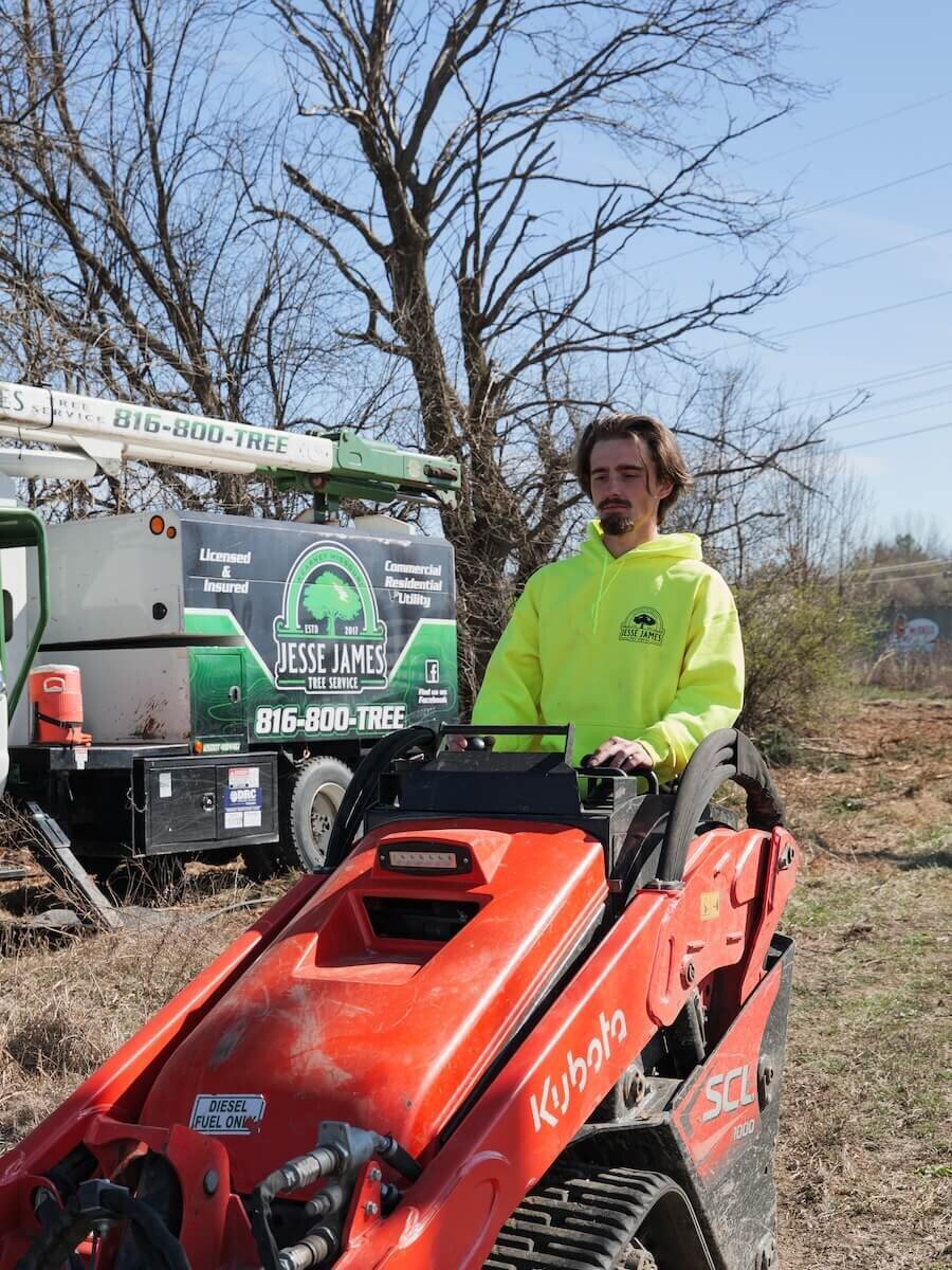 Jesse-James-Tree-Service-Kearney-MO-32