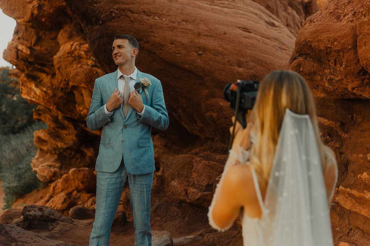 Garden of the Gods Colorado Springs Elopement-94