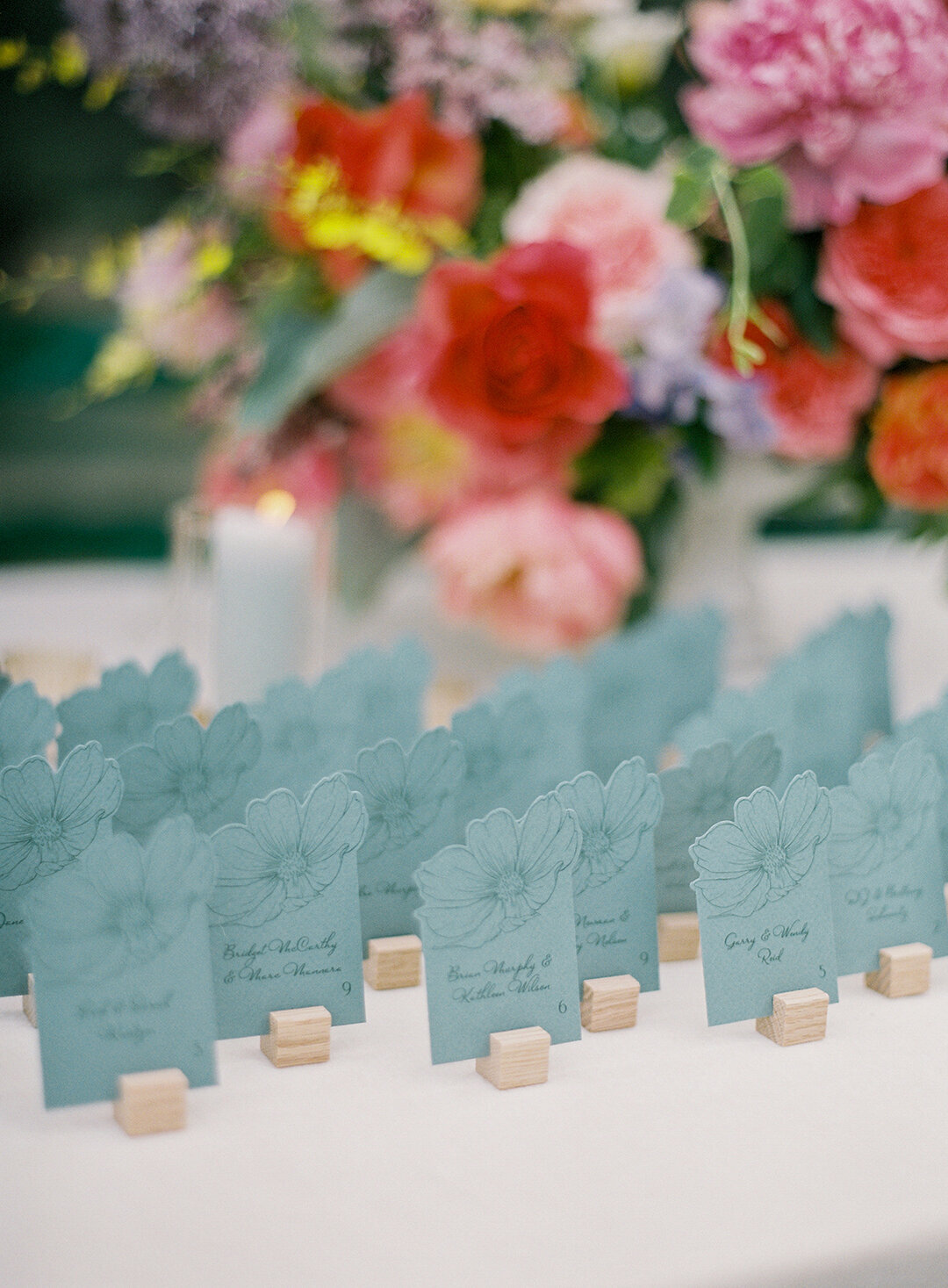 KathleenRob5-3-25GlenstoneGardenVA-VickiGraftonPhotography-756