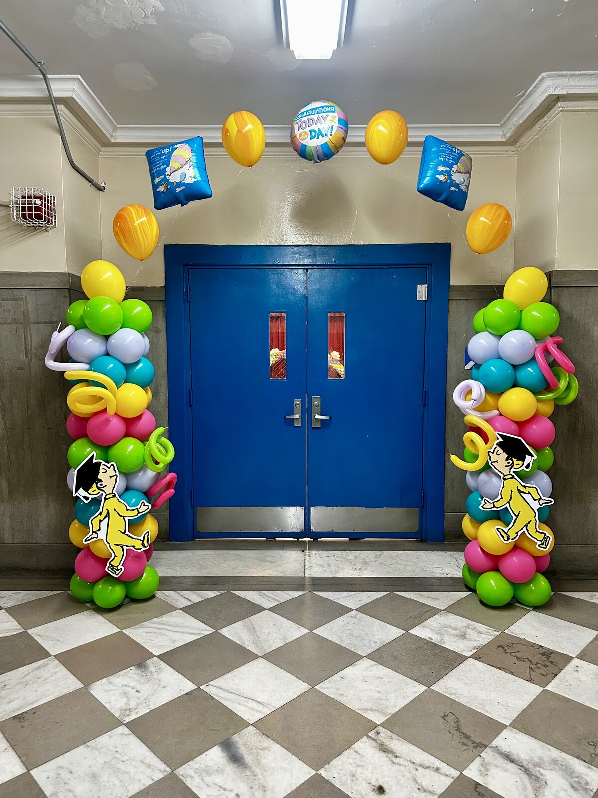oh the places you'll go balloon decor