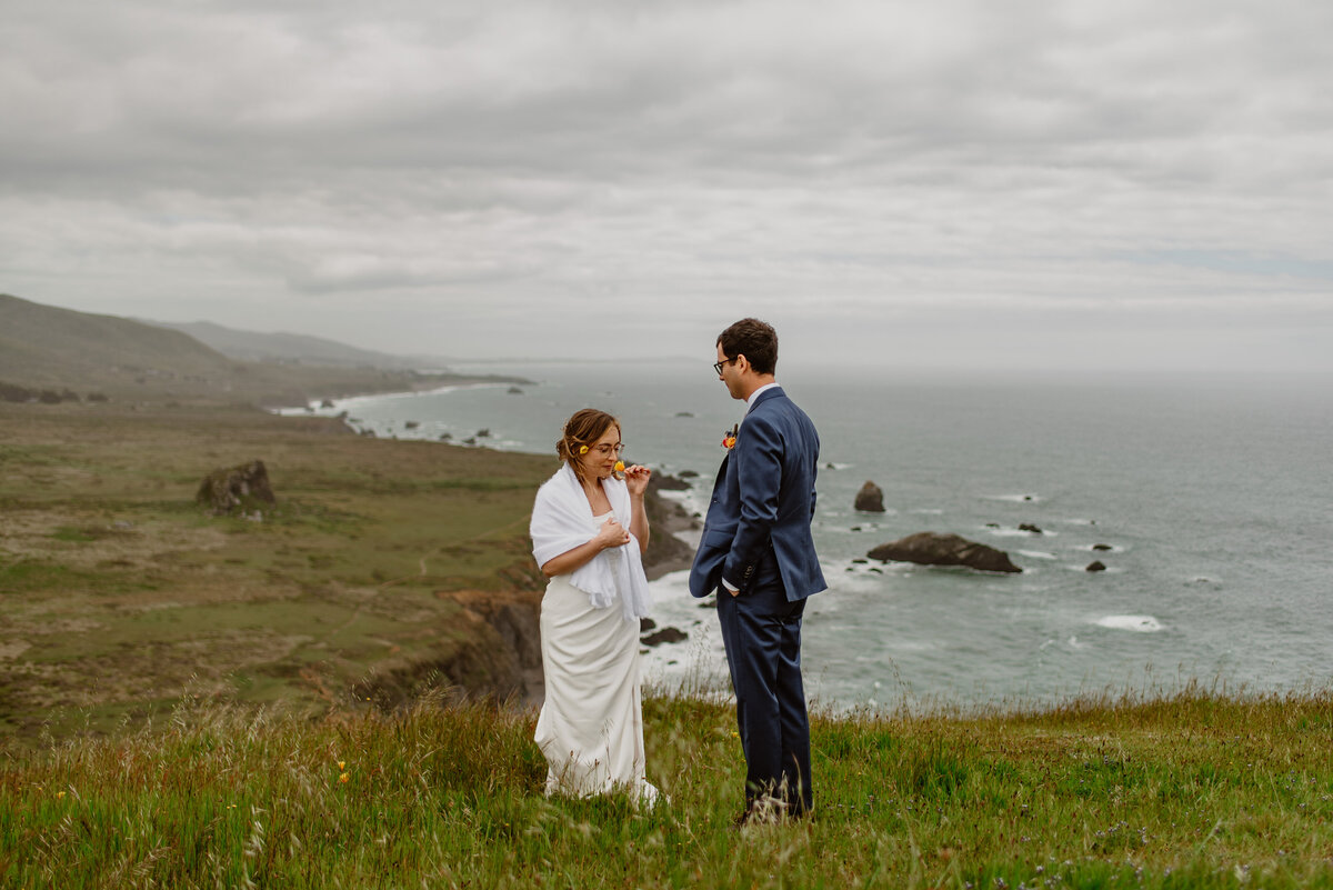 Meg Cooper Photography - Sonoma County adventure elopement11