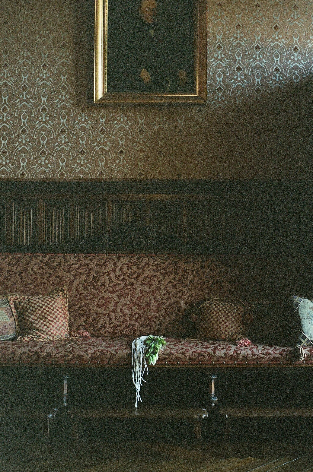 chateau-challain-wedding-film-photography-julia-garcia-prat5