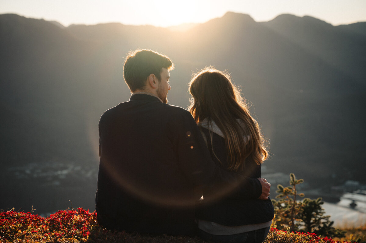 owen-hannah-mountaintop-proposal-48